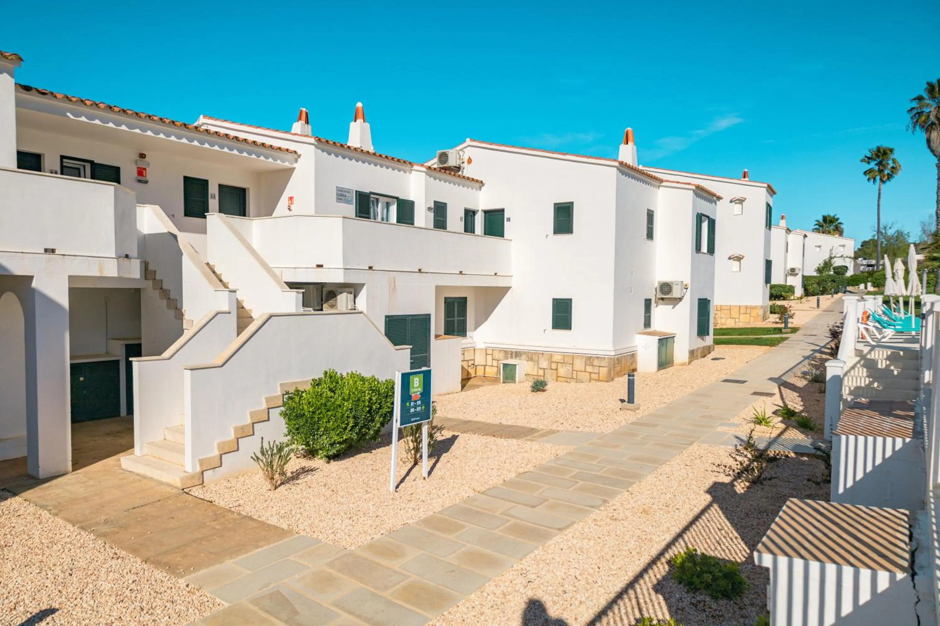 Off site in Seth Mestral & Llebeig