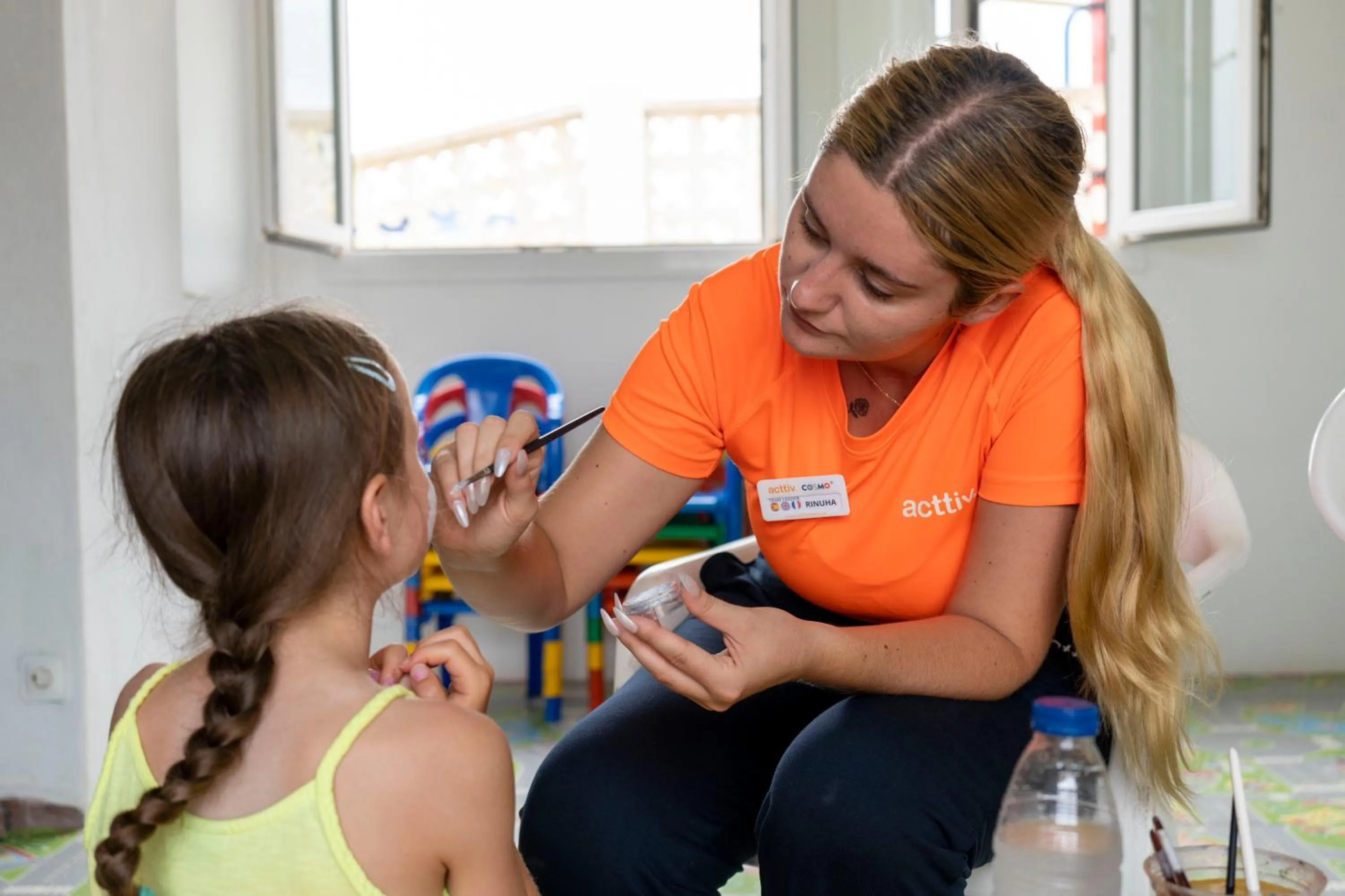 children in Seth Mestral & Llebeig