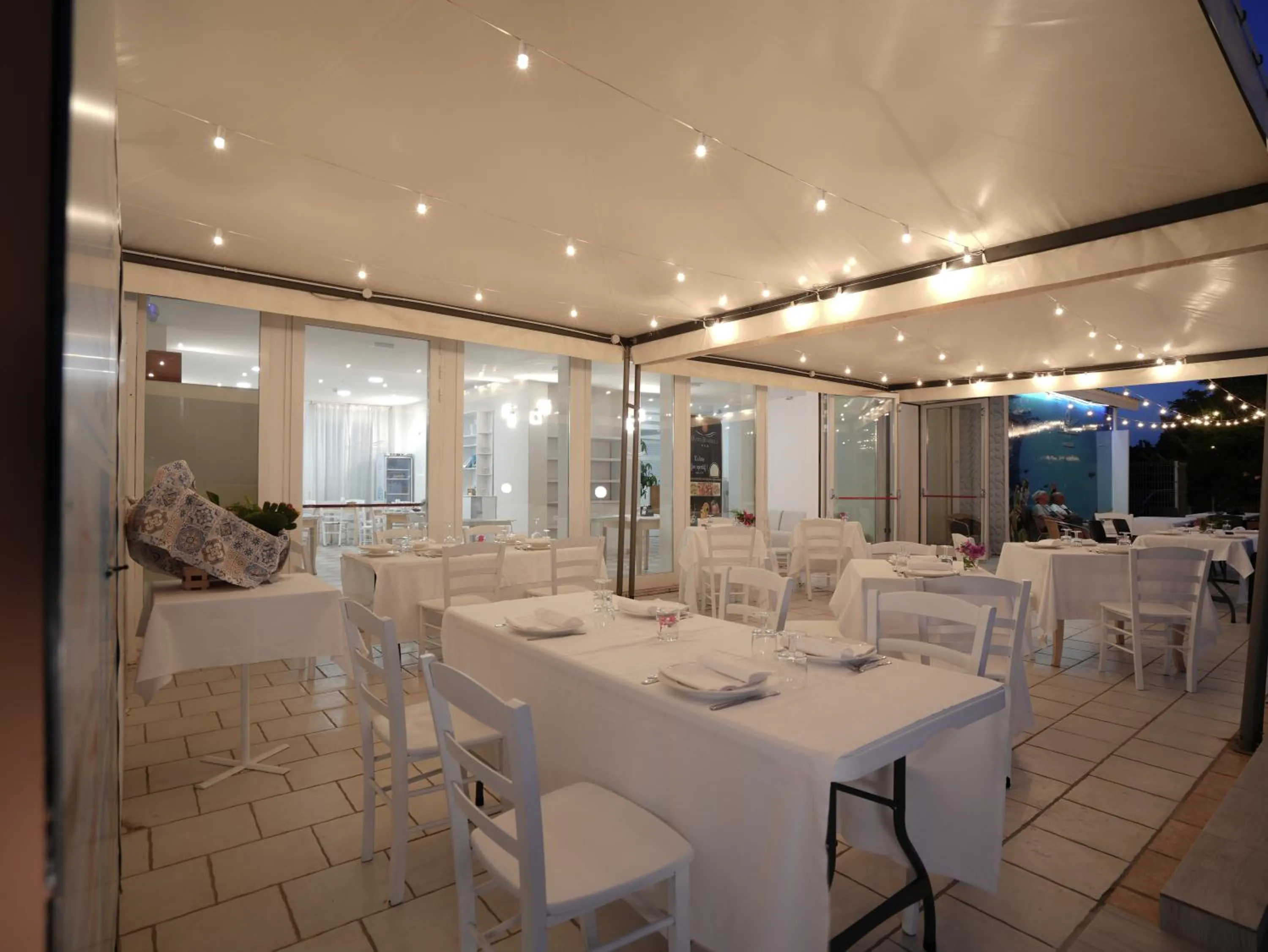 Restaurant/places to eat in Hotel Rivabella