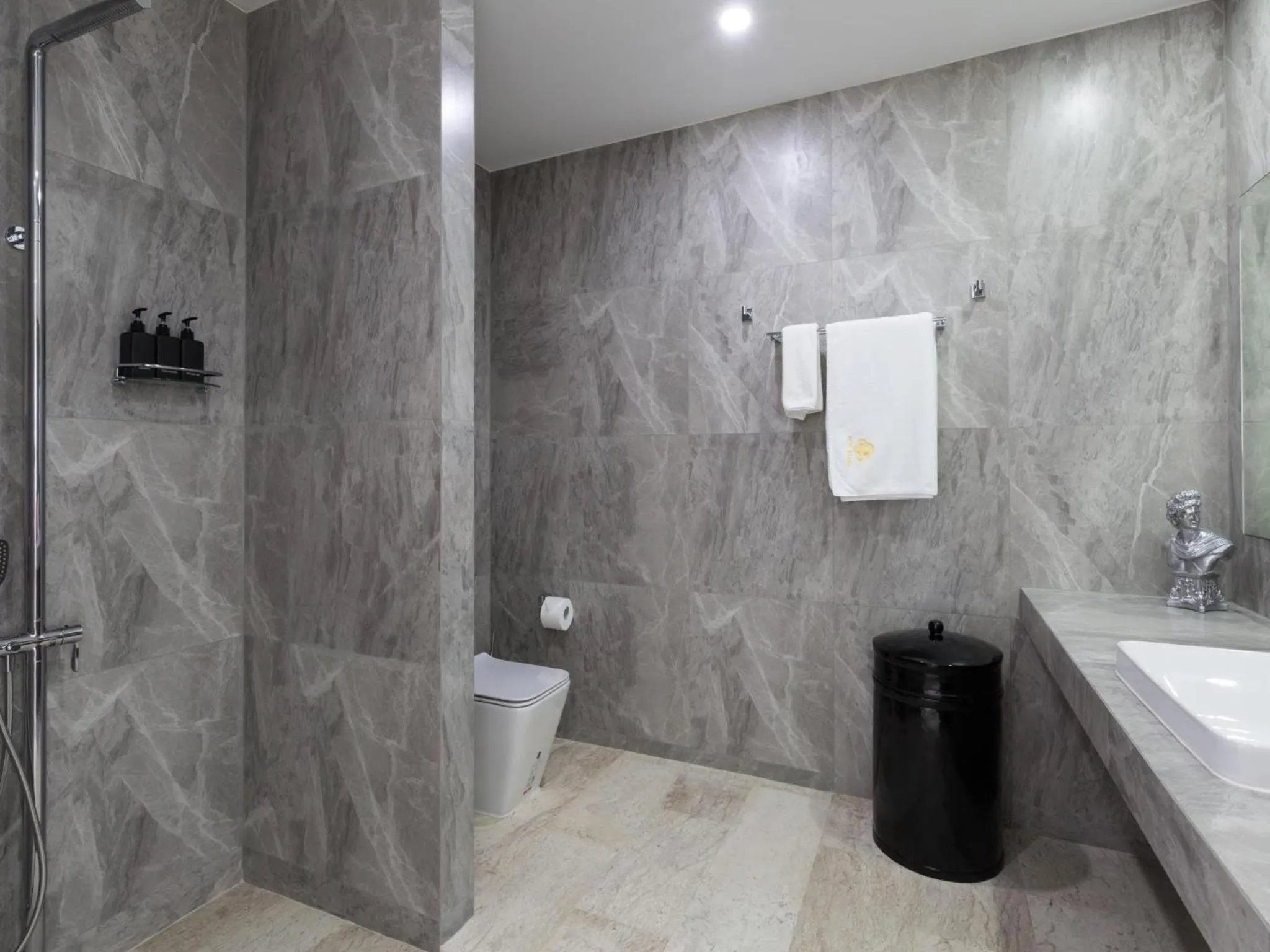 Toilet in Skye Beach Koh Samui