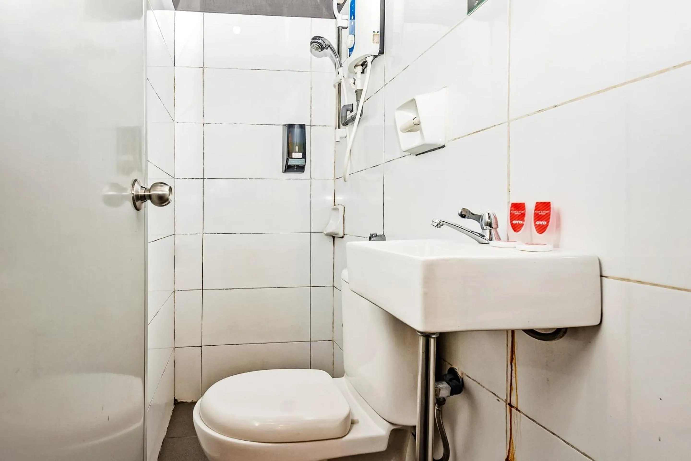 Bathroom in Hotel O Zzz Hotel