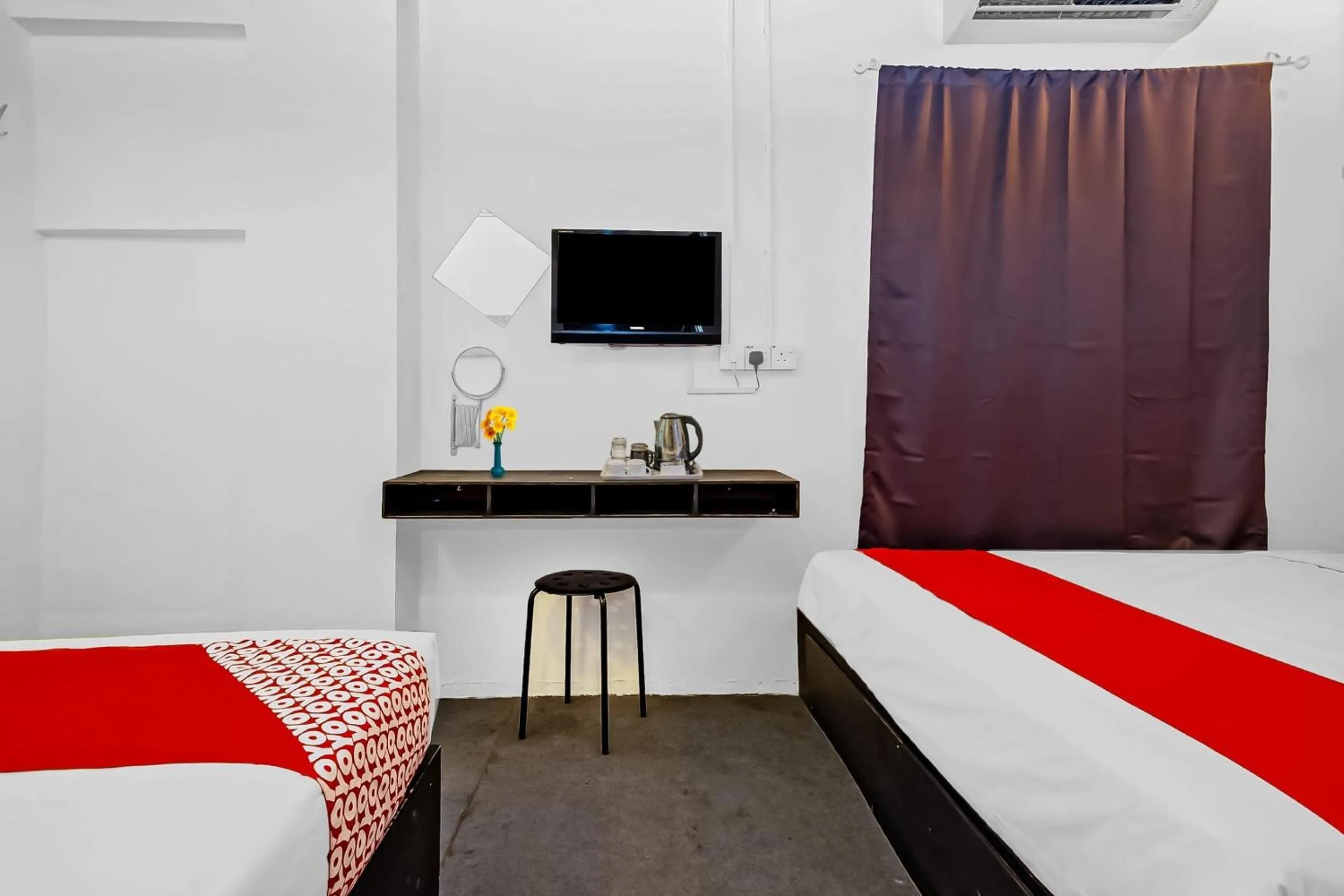 Bedroom, Bed in Hotel O Zzz Hotel