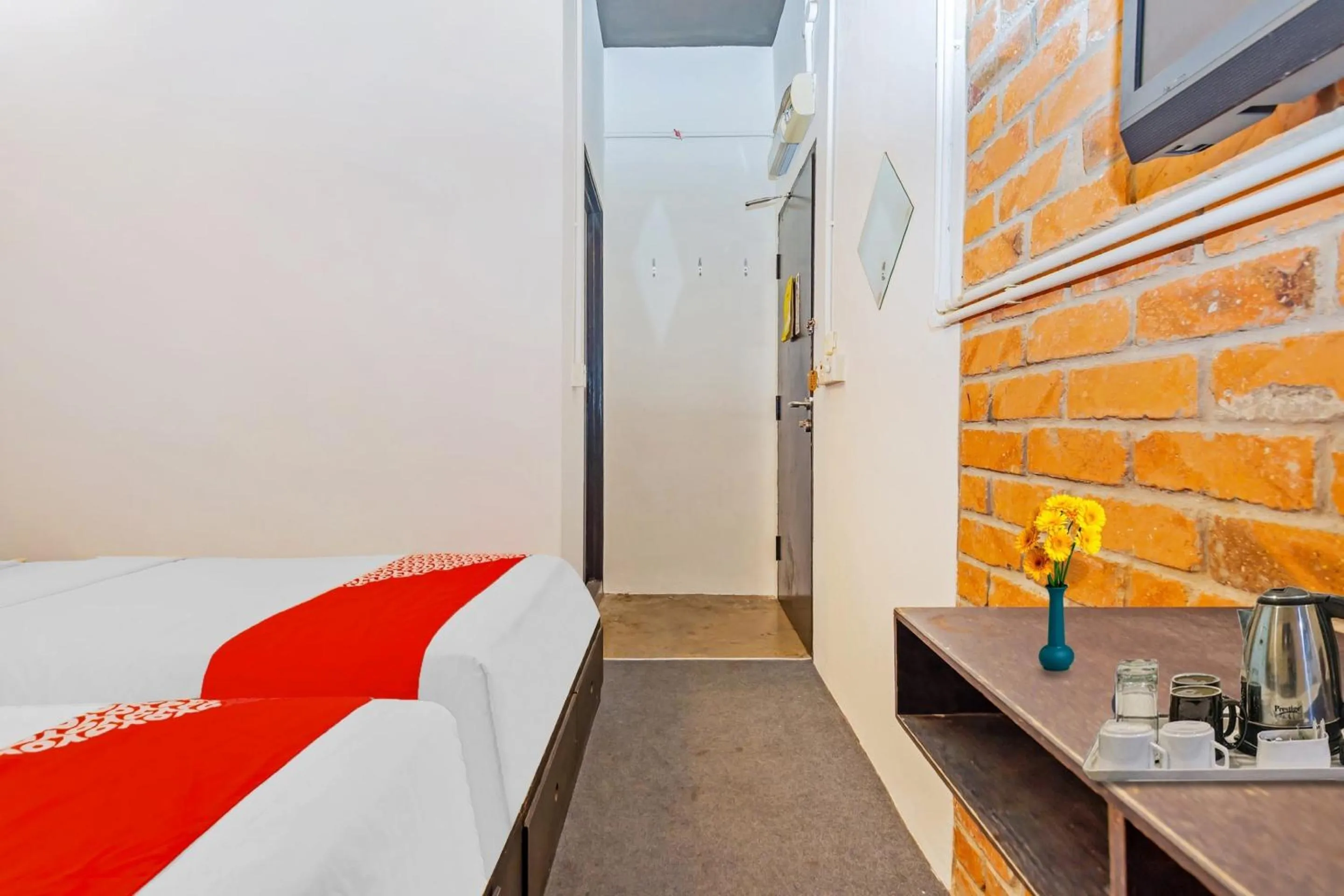 Bedroom, Bed in Hotel O Zzz Hotel