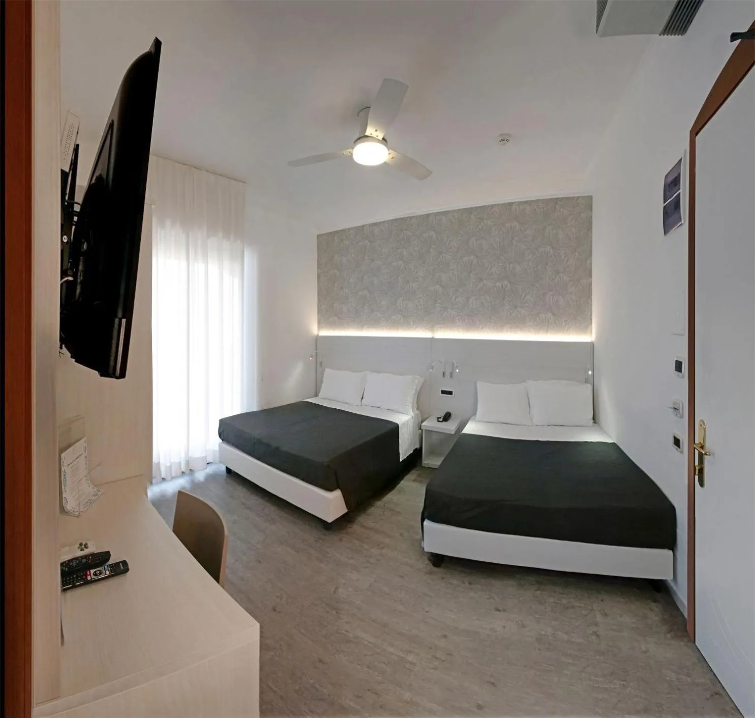 Bedroom, Bed in Hotel Venus