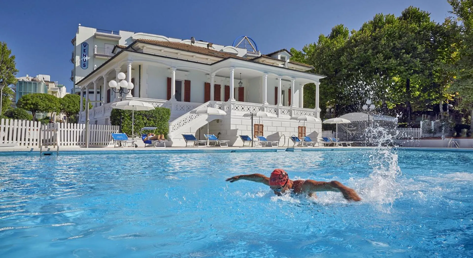 Swimming pool in Hotel Venus