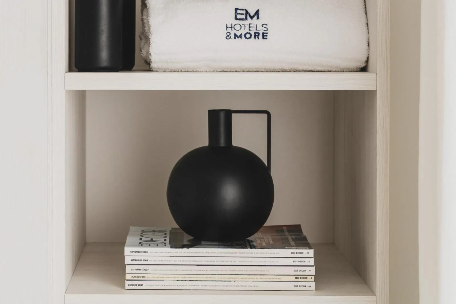 Decorative detail in Hotel Venus