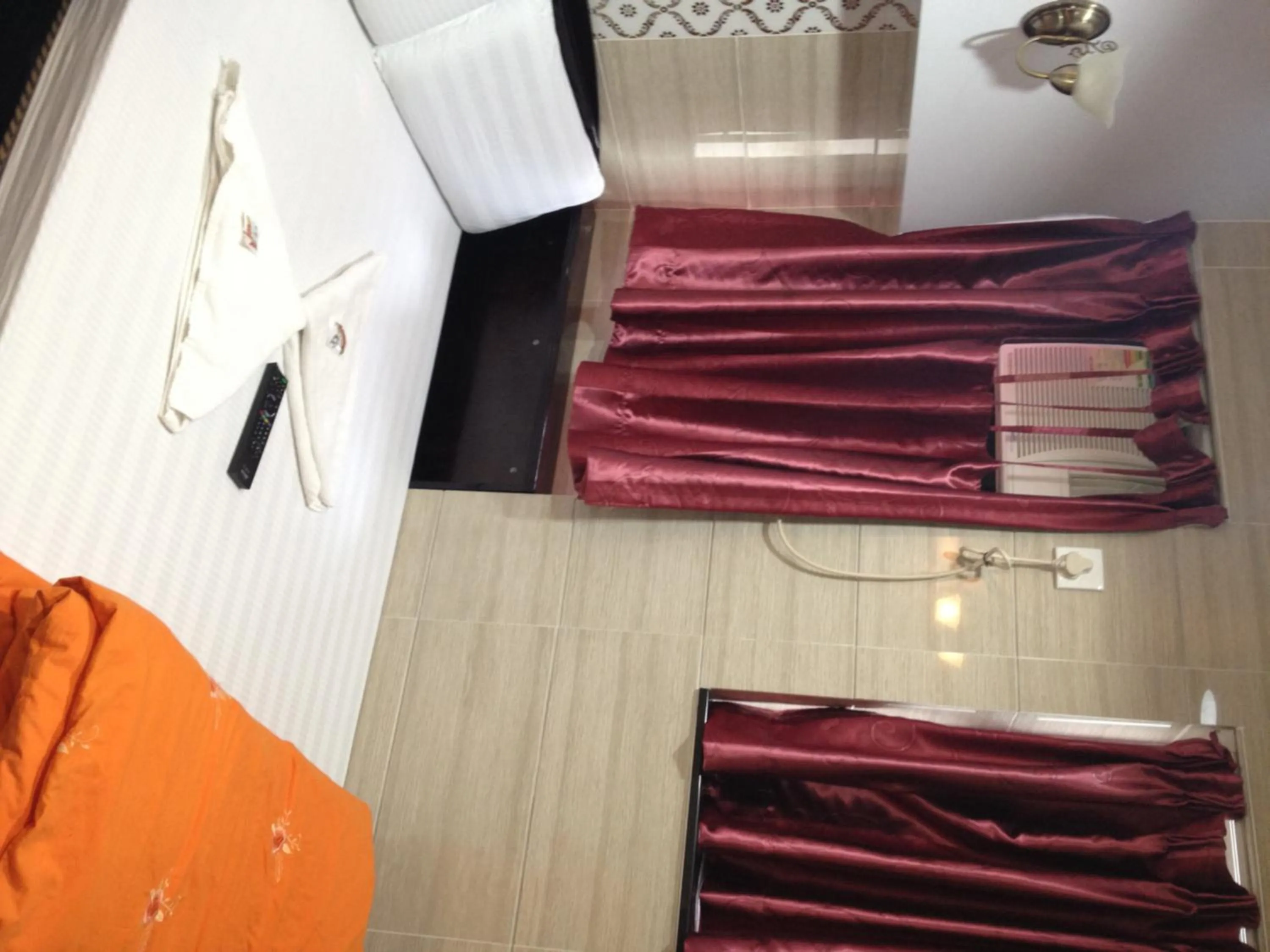 cot in Everest Hostel