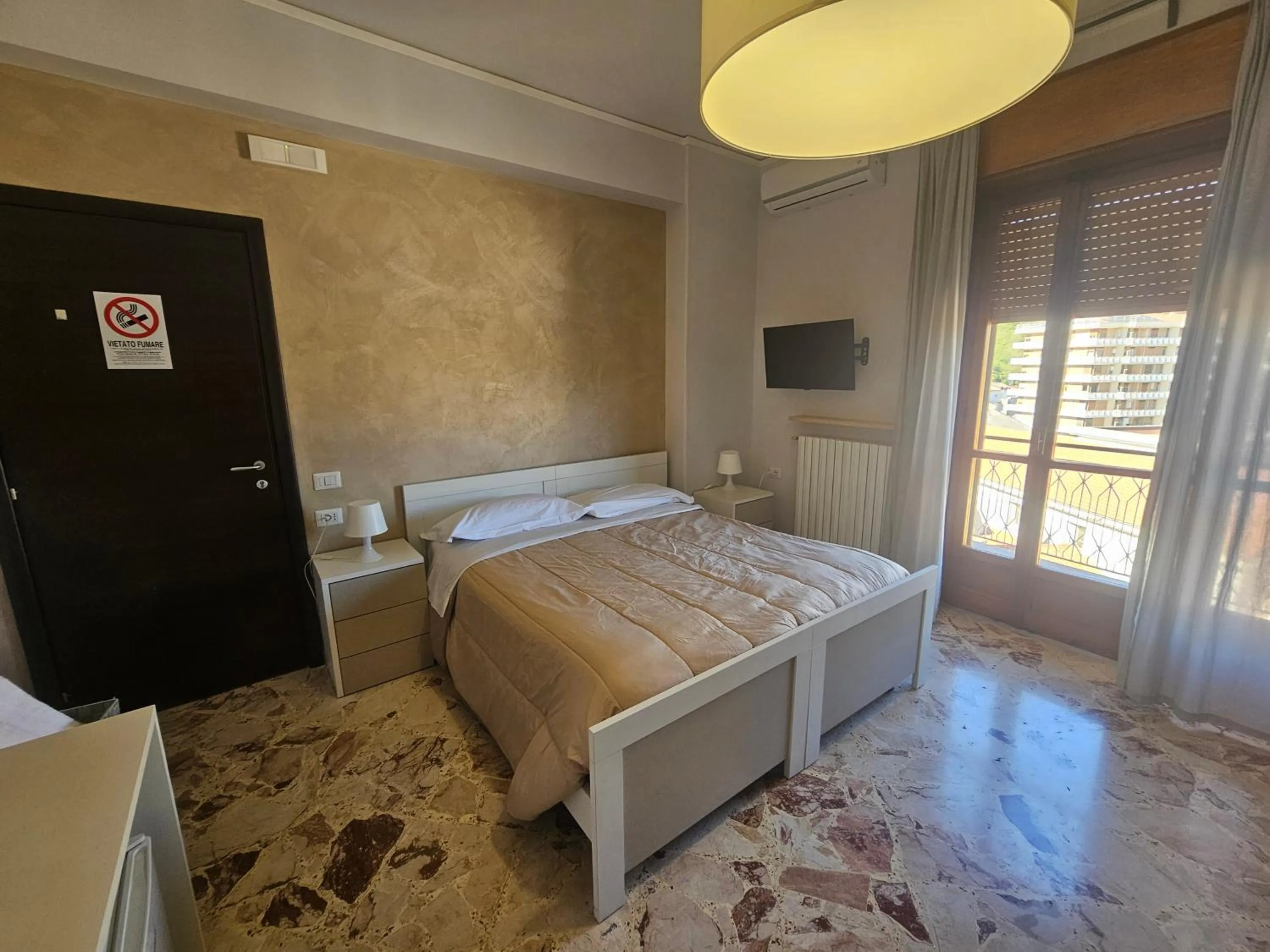 Bed in B&B dei Rota Affittacamere Mercato San Severino Salerno