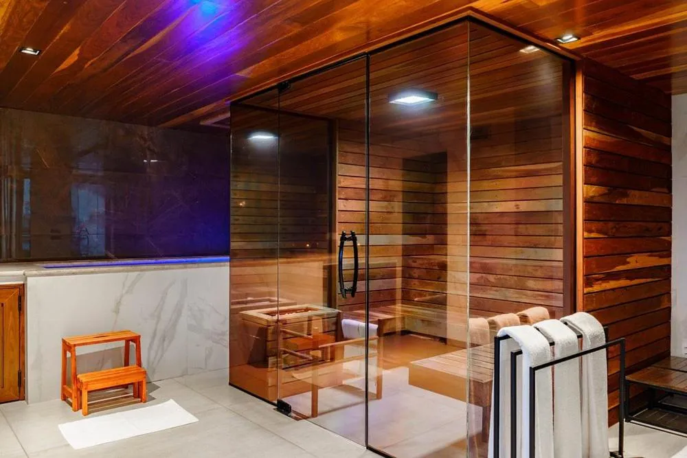 Zendaya Resort Beach Sport & Spa