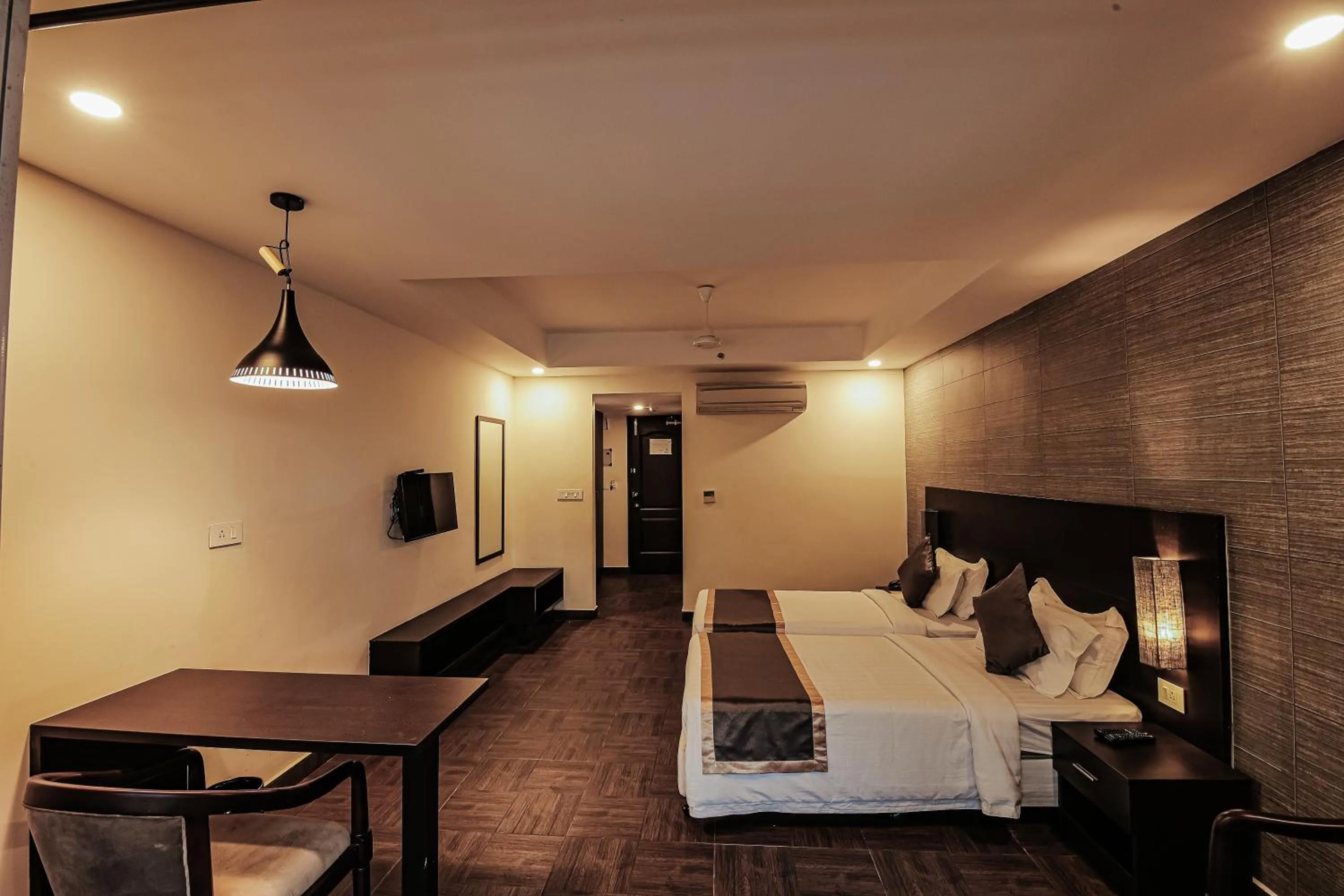 Bedroom, Bed in Avoki Resorts