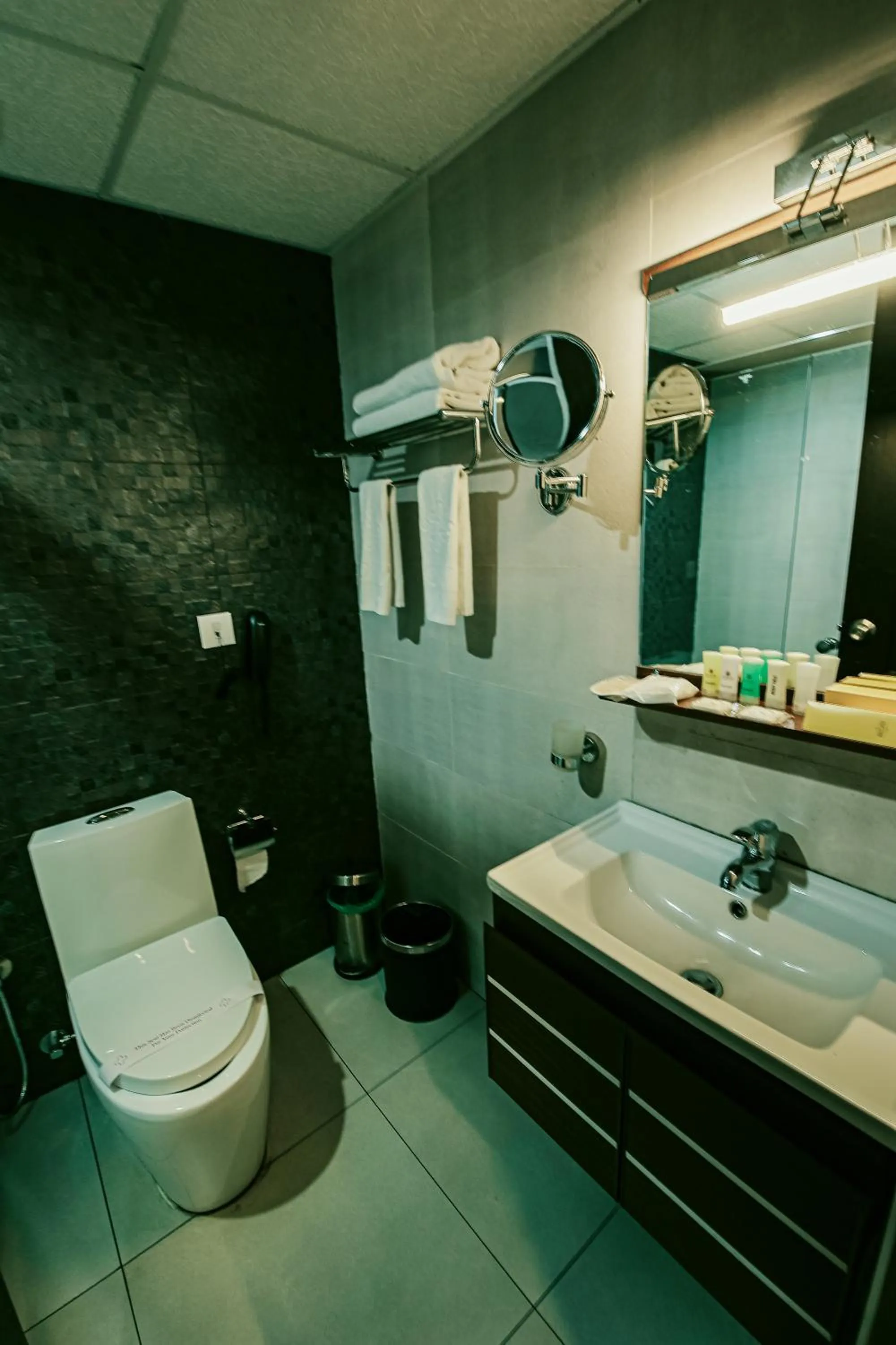 Public Bath in Avoki Resorts