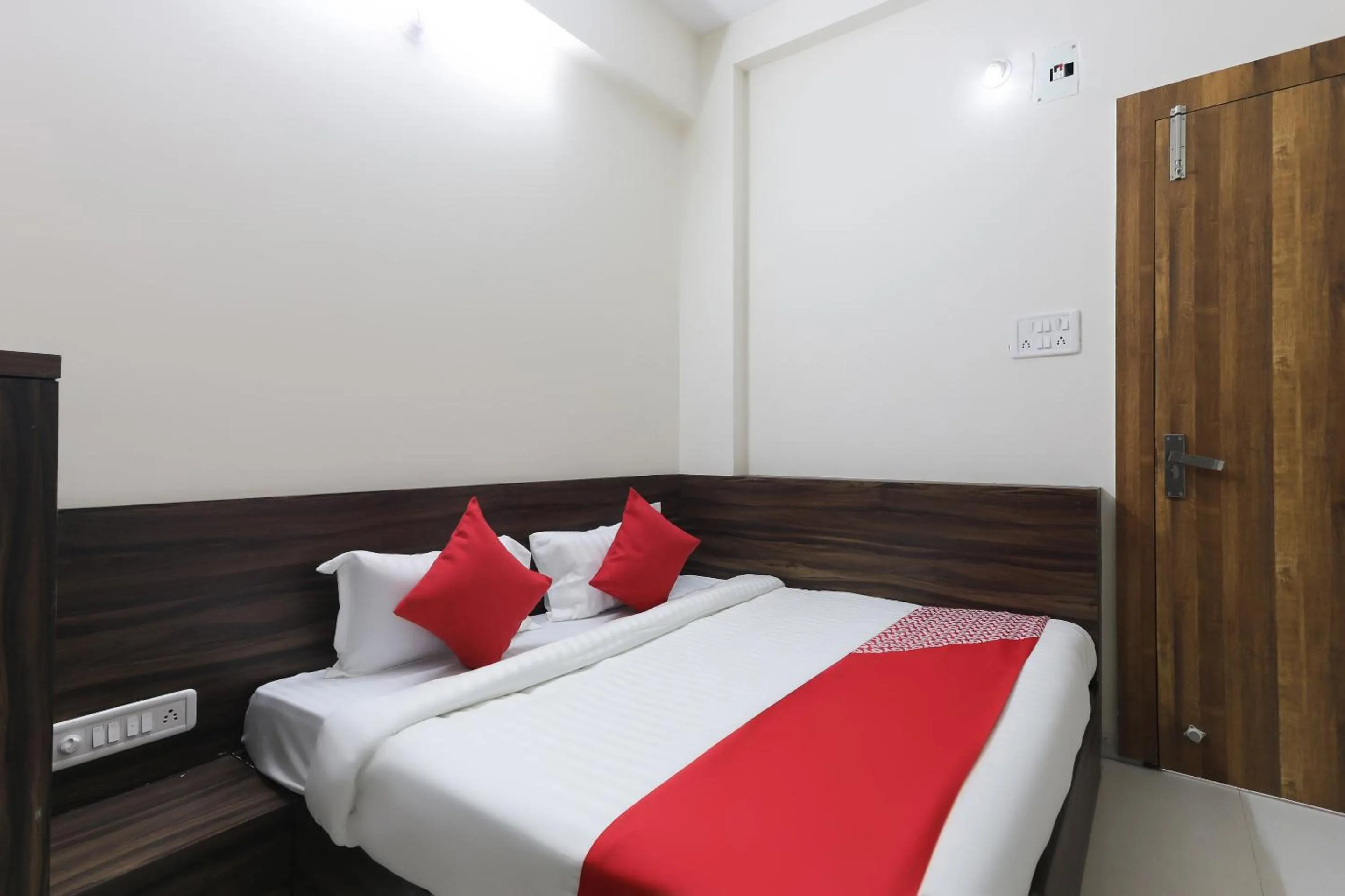 Bedroom, Bed in Hotel O La Flora