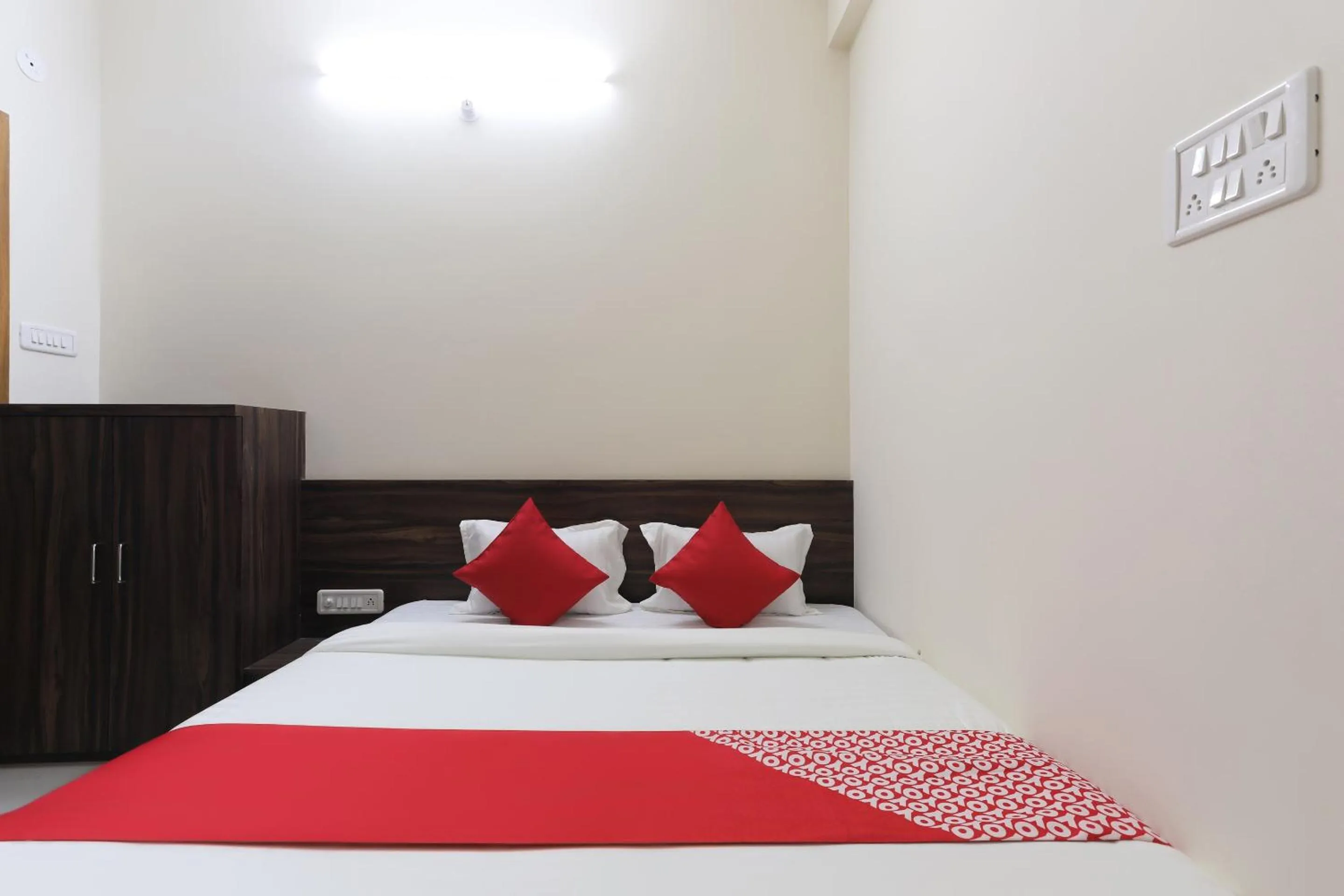 Bedroom, Bed in Hotel O La Flora