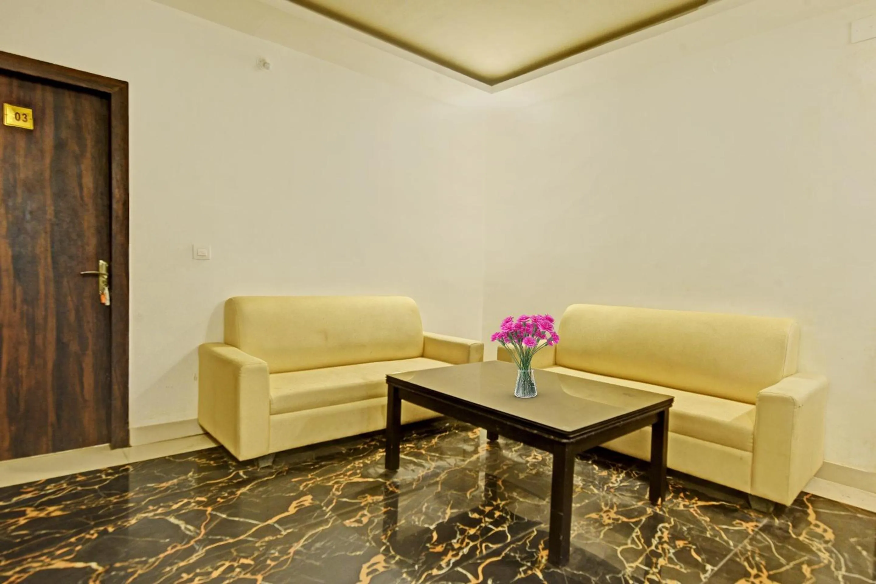 Lobby or reception in Super Collection O Mountain View Resort