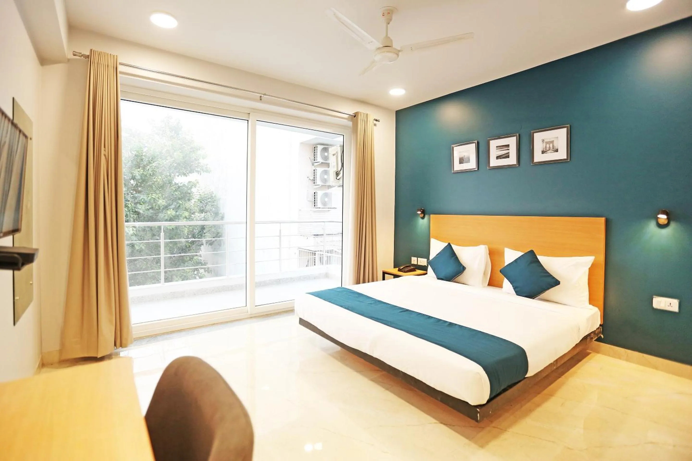 Bathroom in Hotel O Moody Moon Blue