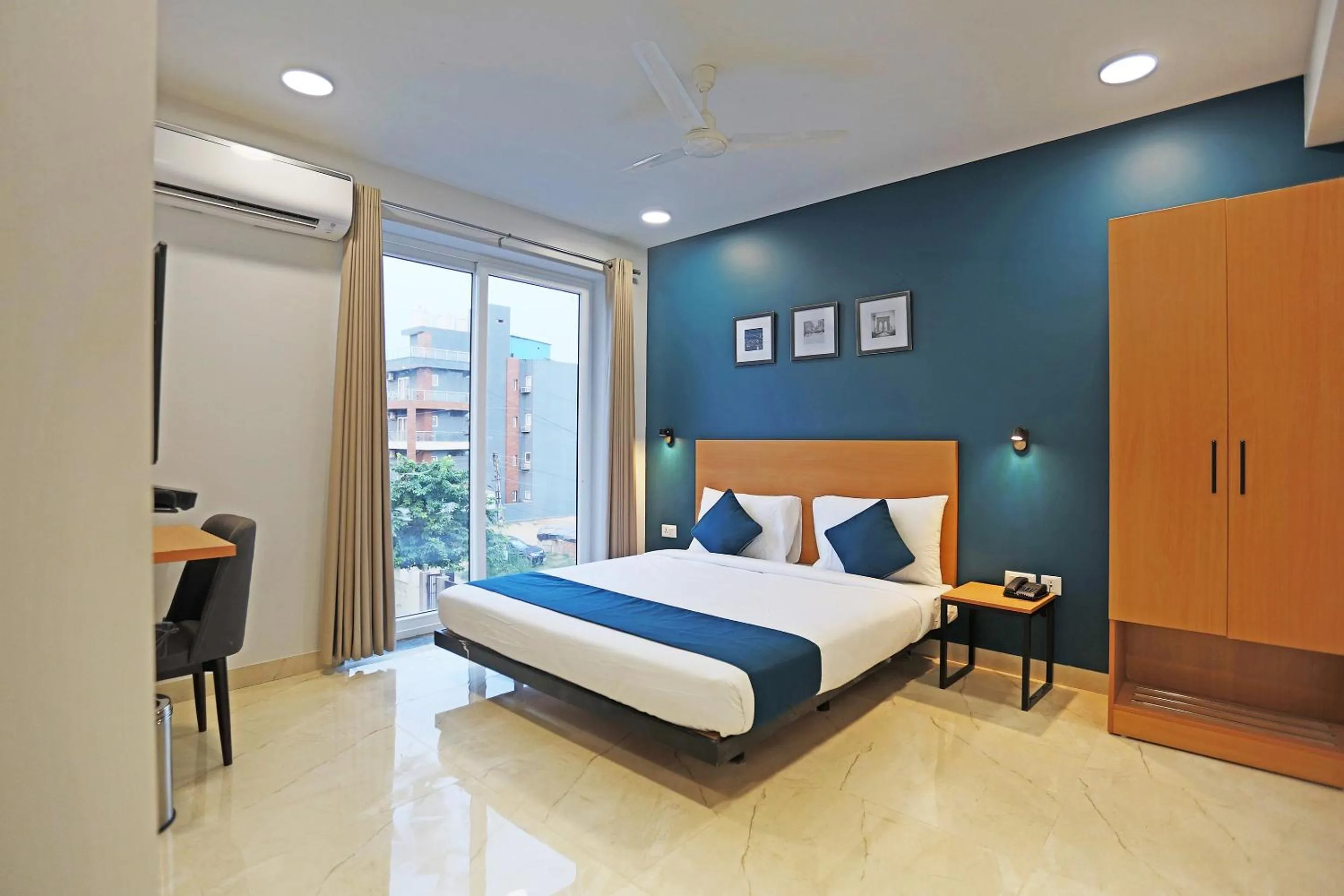 Bedroom in Hotel O Moody Moon Blue