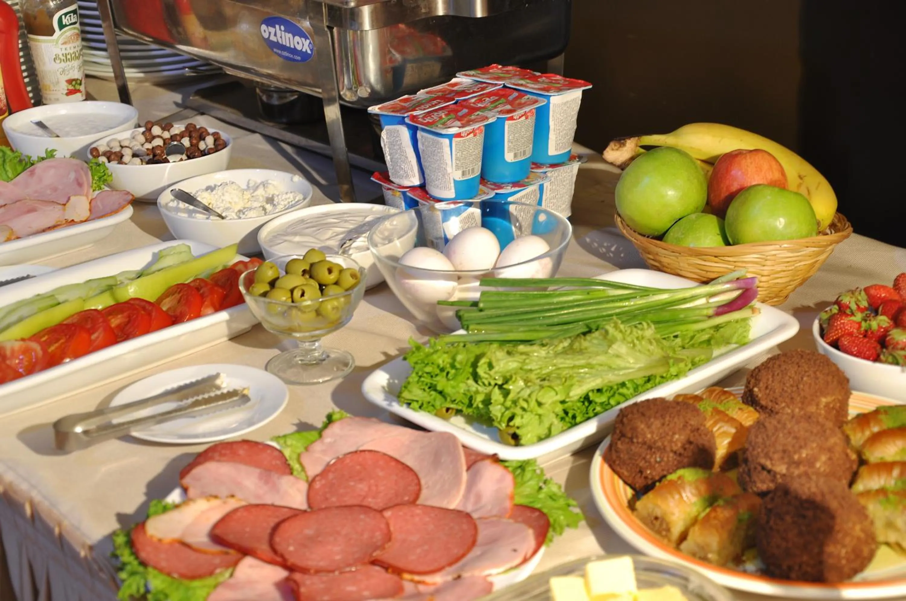 Breakfast in Hotel Corner