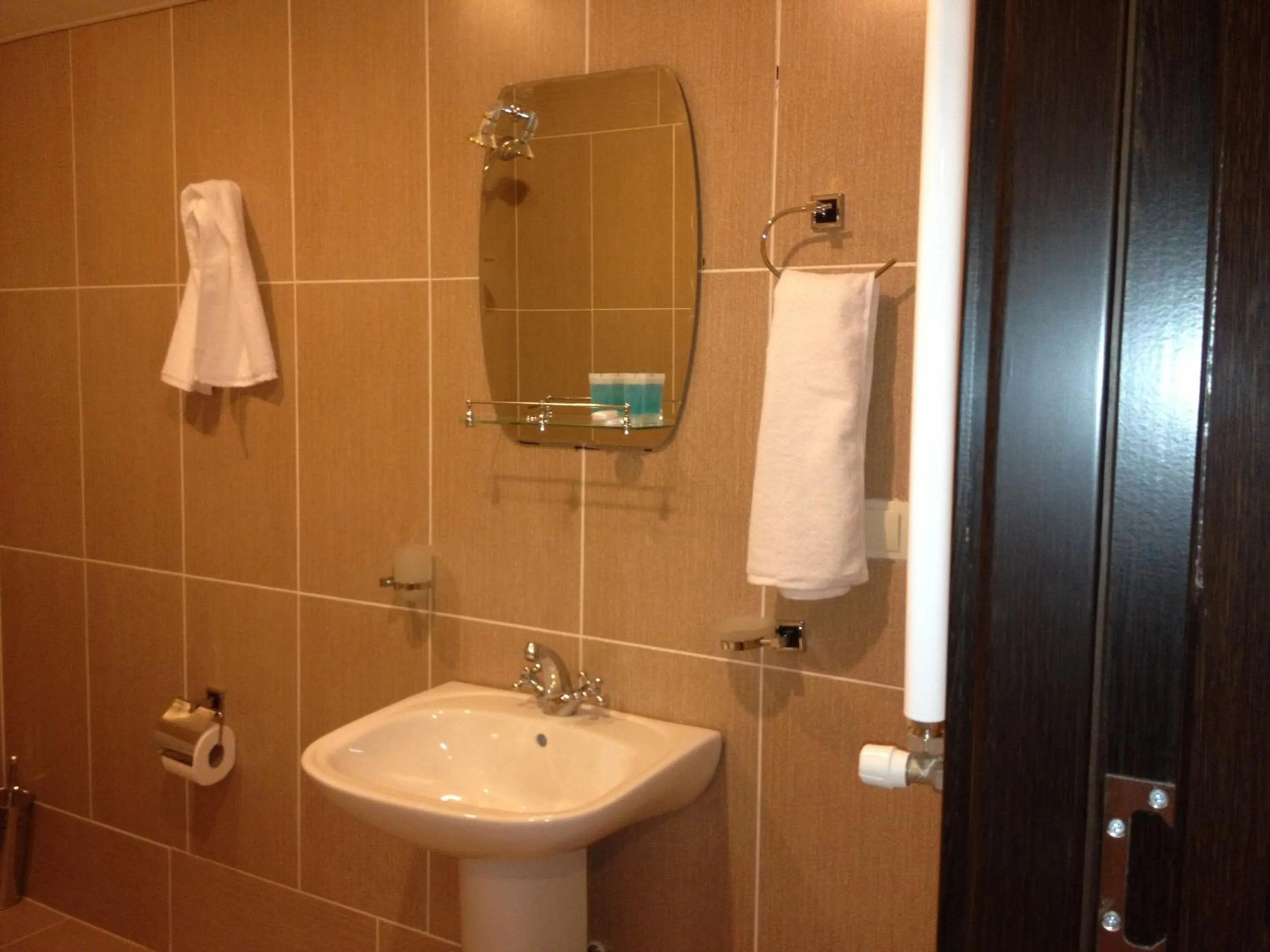 Bathroom in Hotel Corner