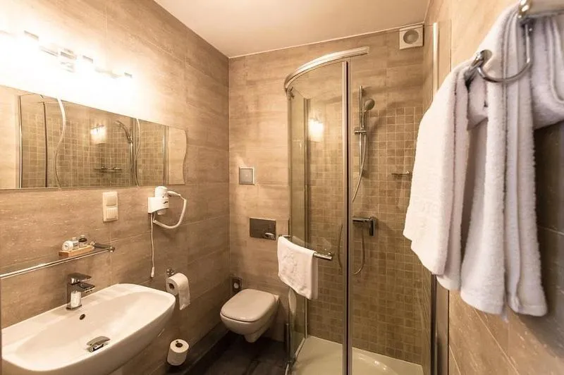 Bathroom in Hotel Ratuszowy