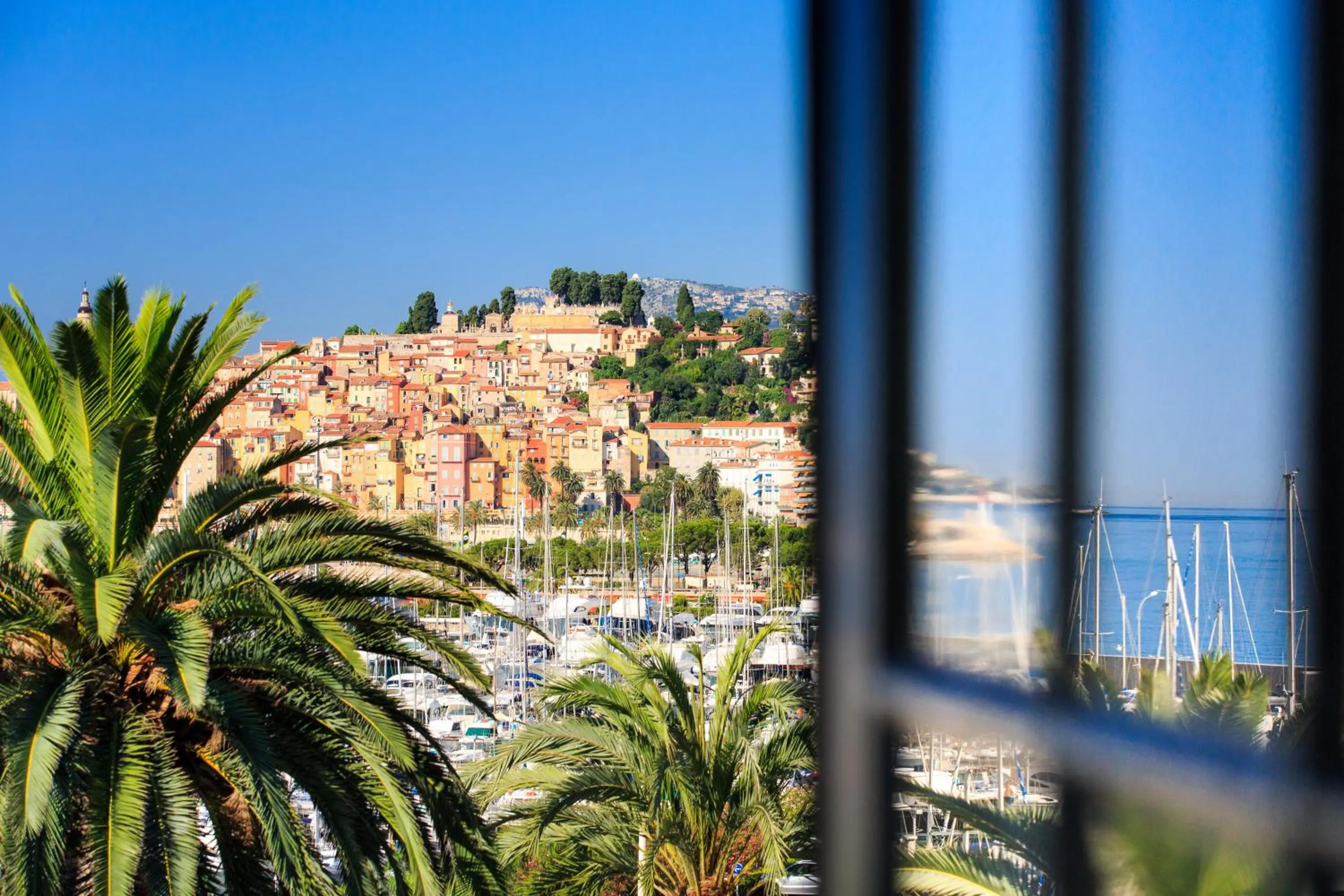 Nearby landmark in Hotel El Paradiso