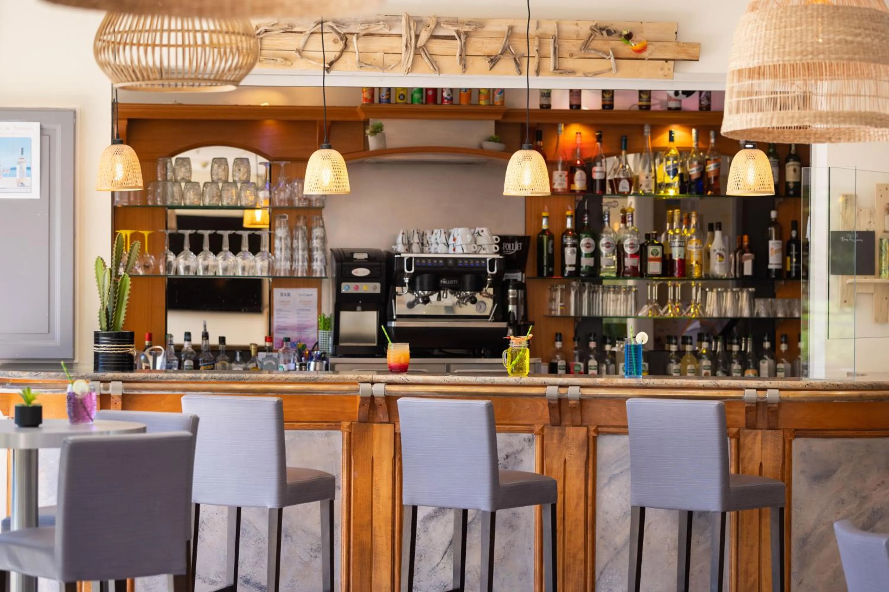 Lounge or bar in Hotel Club Le Capet