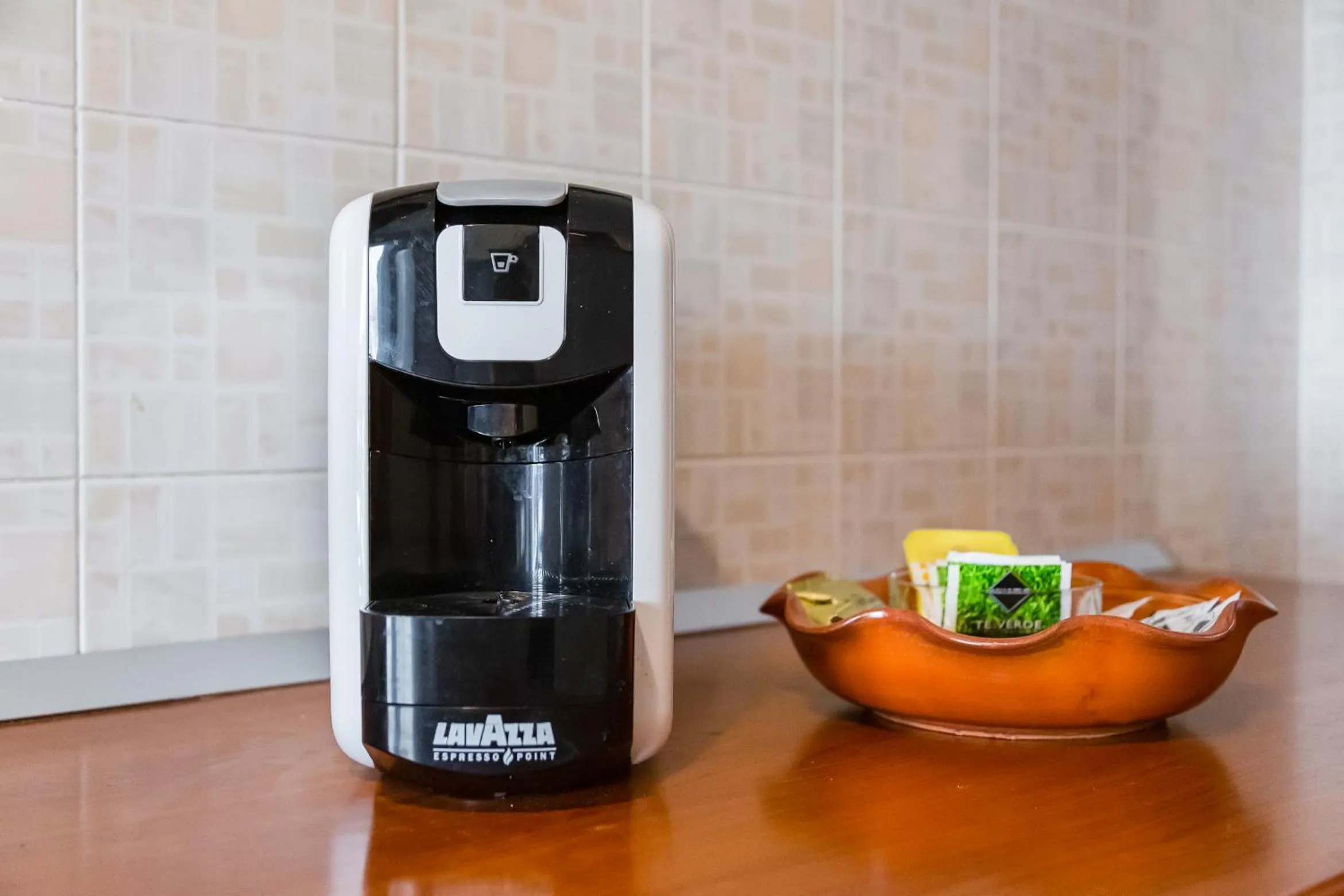 Coffee/tea facilities in Dreams Of Rome