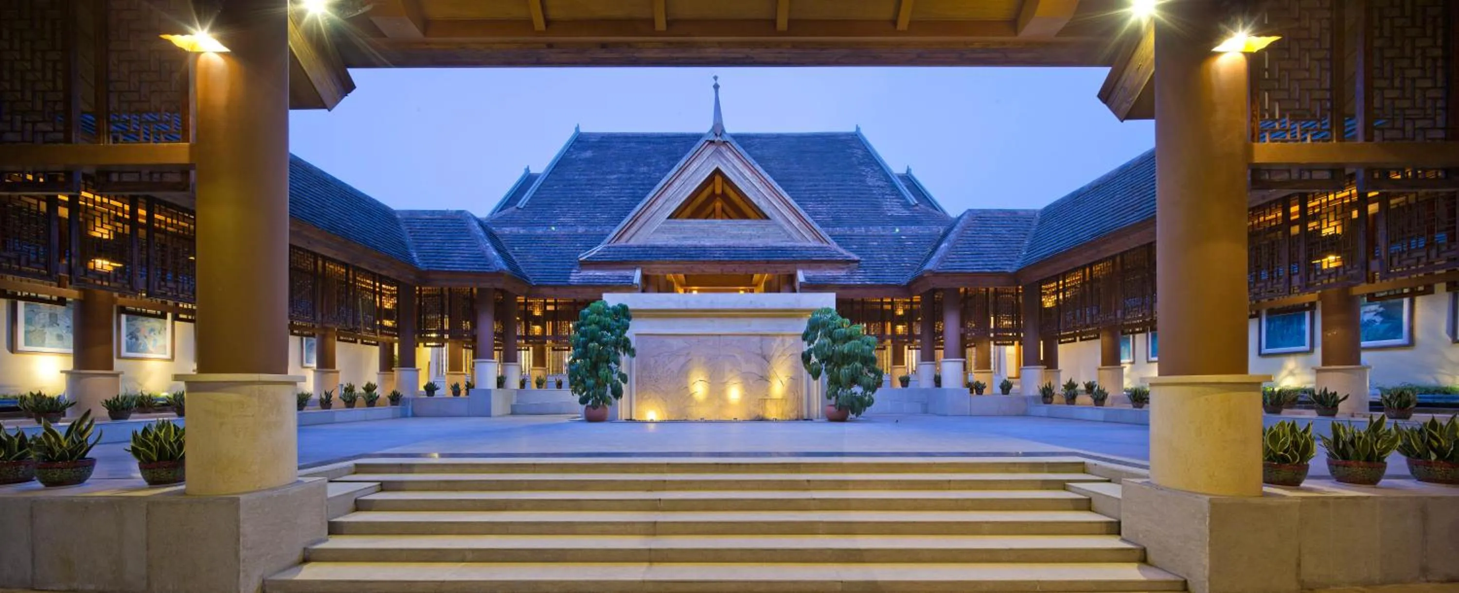 Property building in Anantara Xishuangbanna Resort