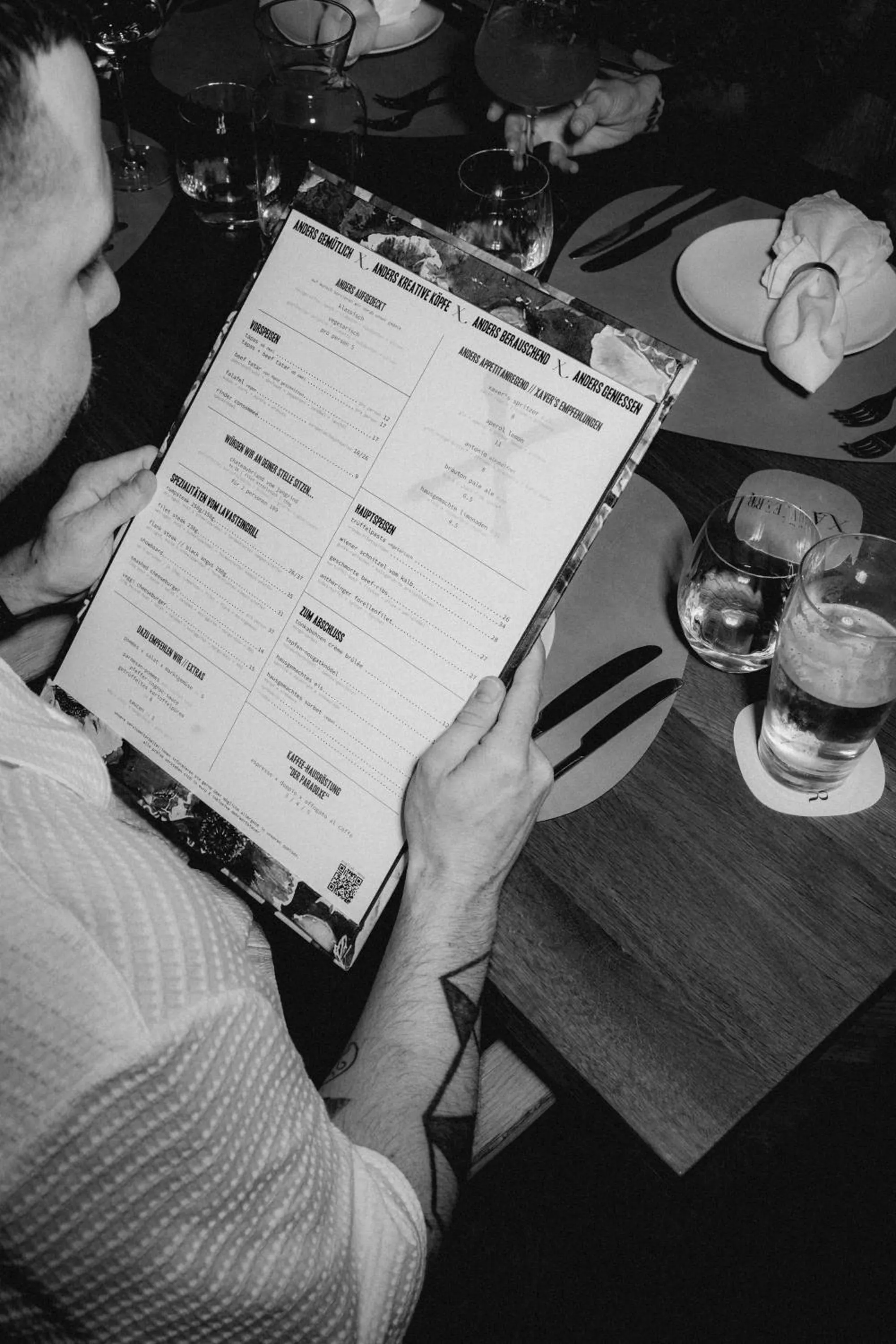 Restaurant/places to eat in zumOXN