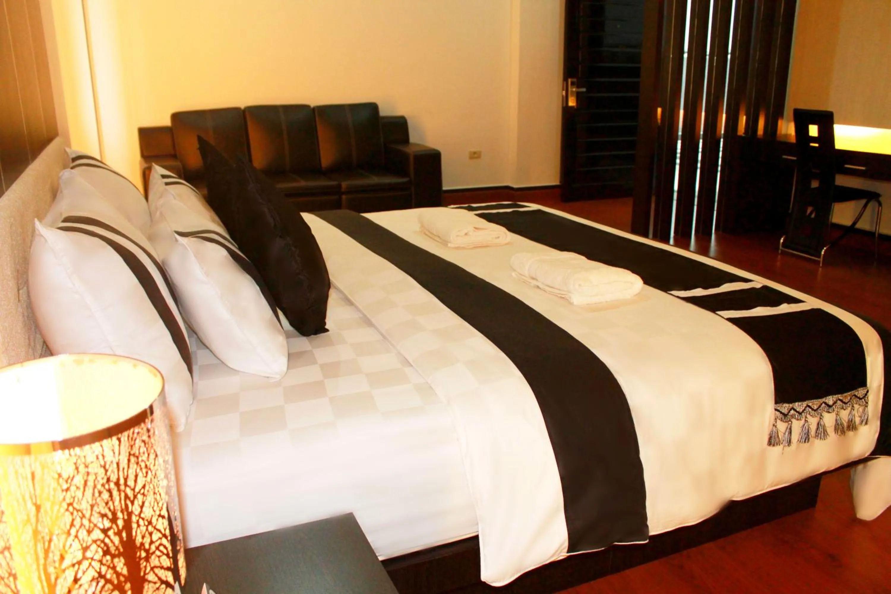 Photo of the whole room, Bed in Hotel Harmony In & Karaoke