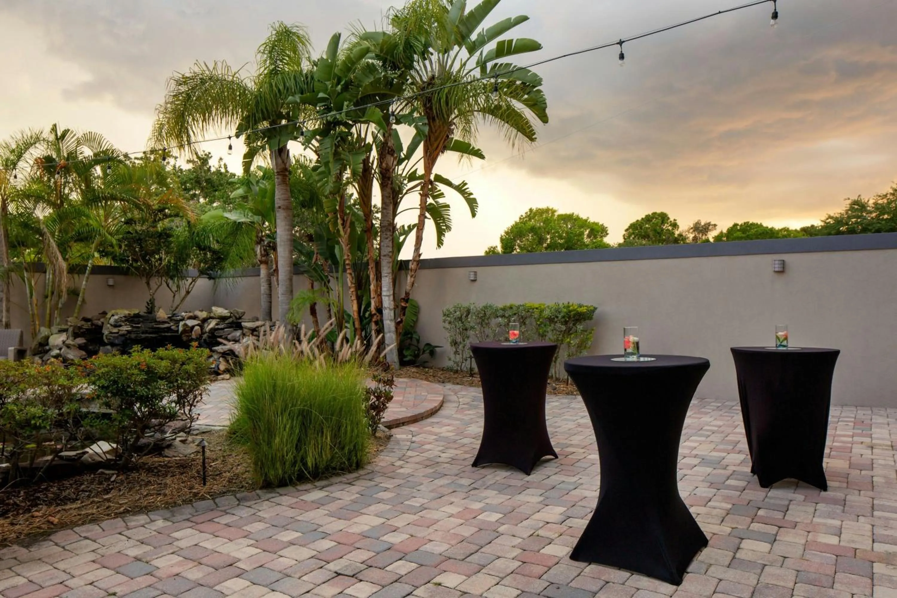 Meeting/conference room in Courtyard Tampa Oldsmar