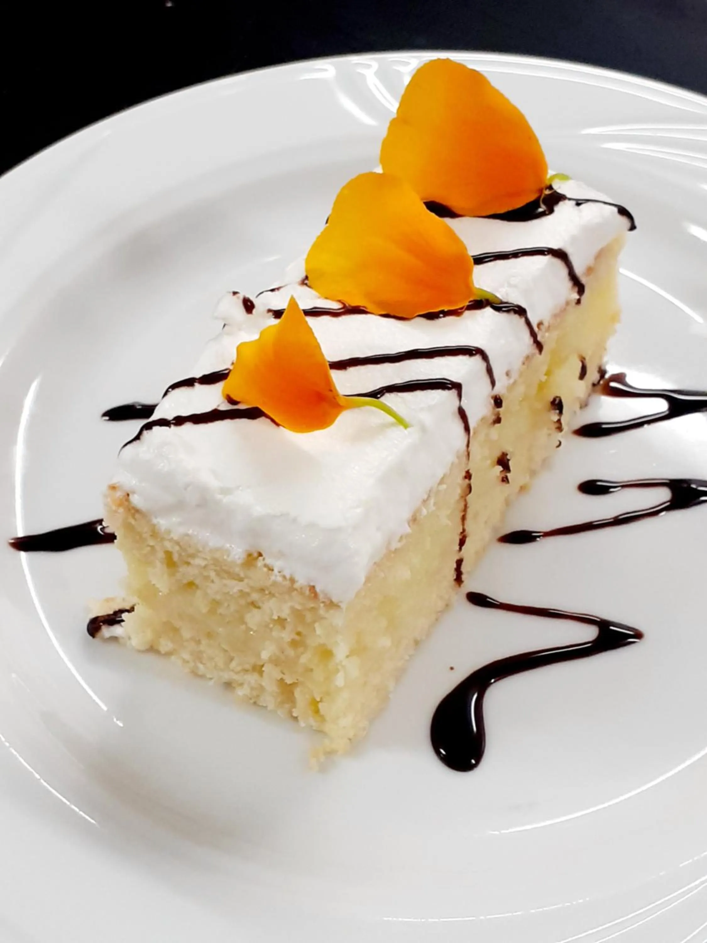 Food in Hotel Aurora