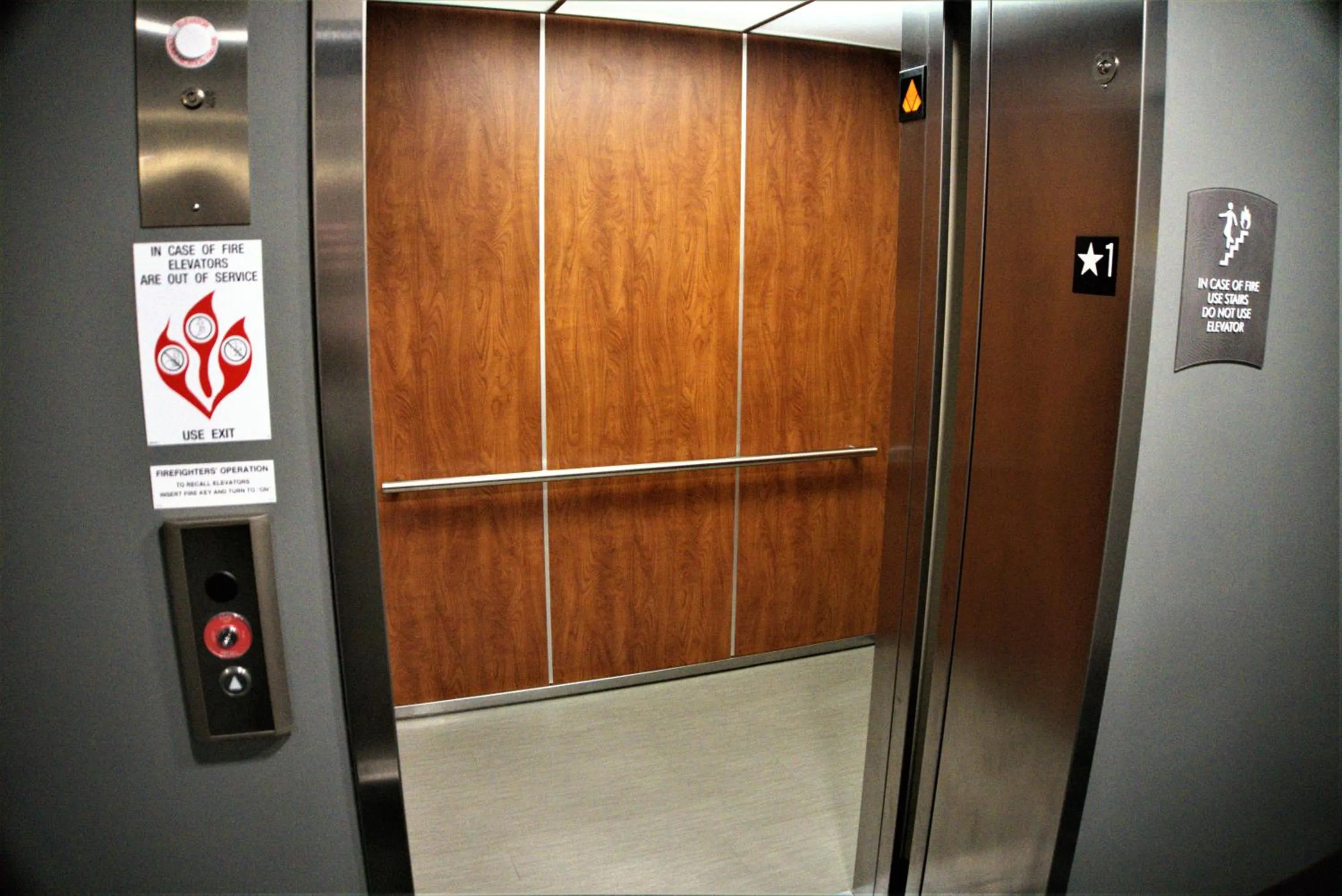 Facility for disabled guests in Brookstone Inn & Suites