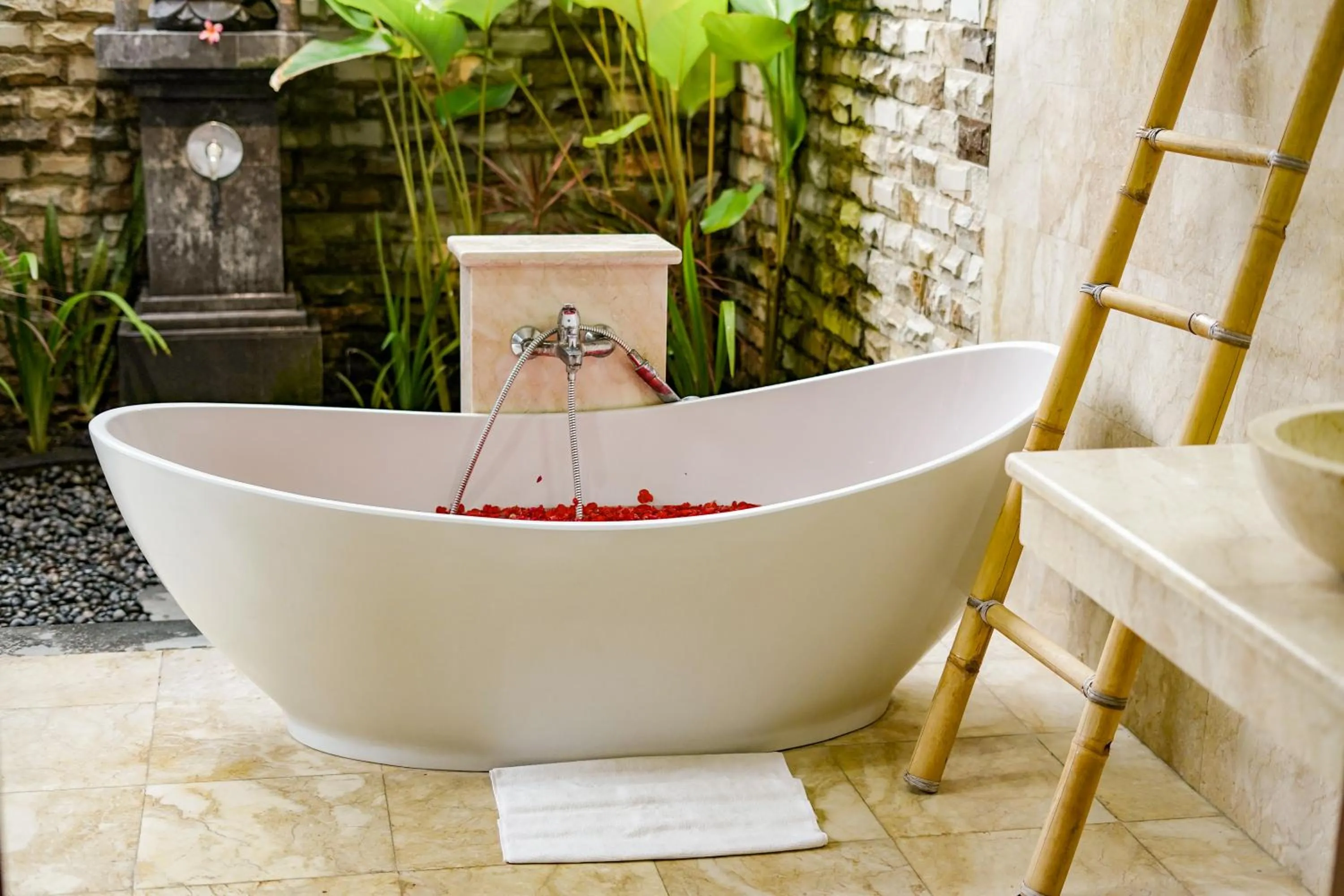 Hot Tub in Three Brothers Bali Legian Bungalows & Villas