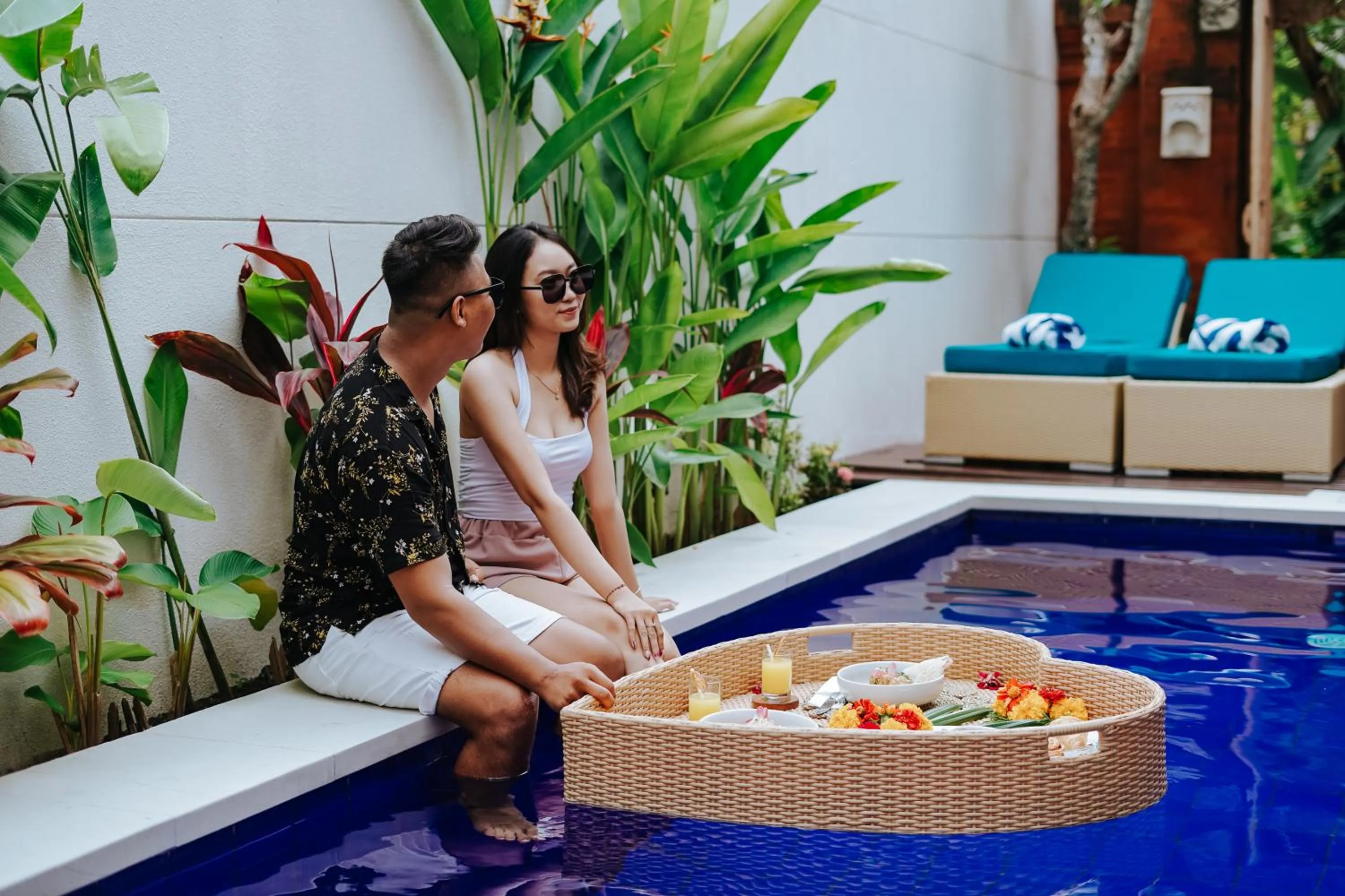 Food and drinks in Three Brothers Bali Legian Bungalows & Villas