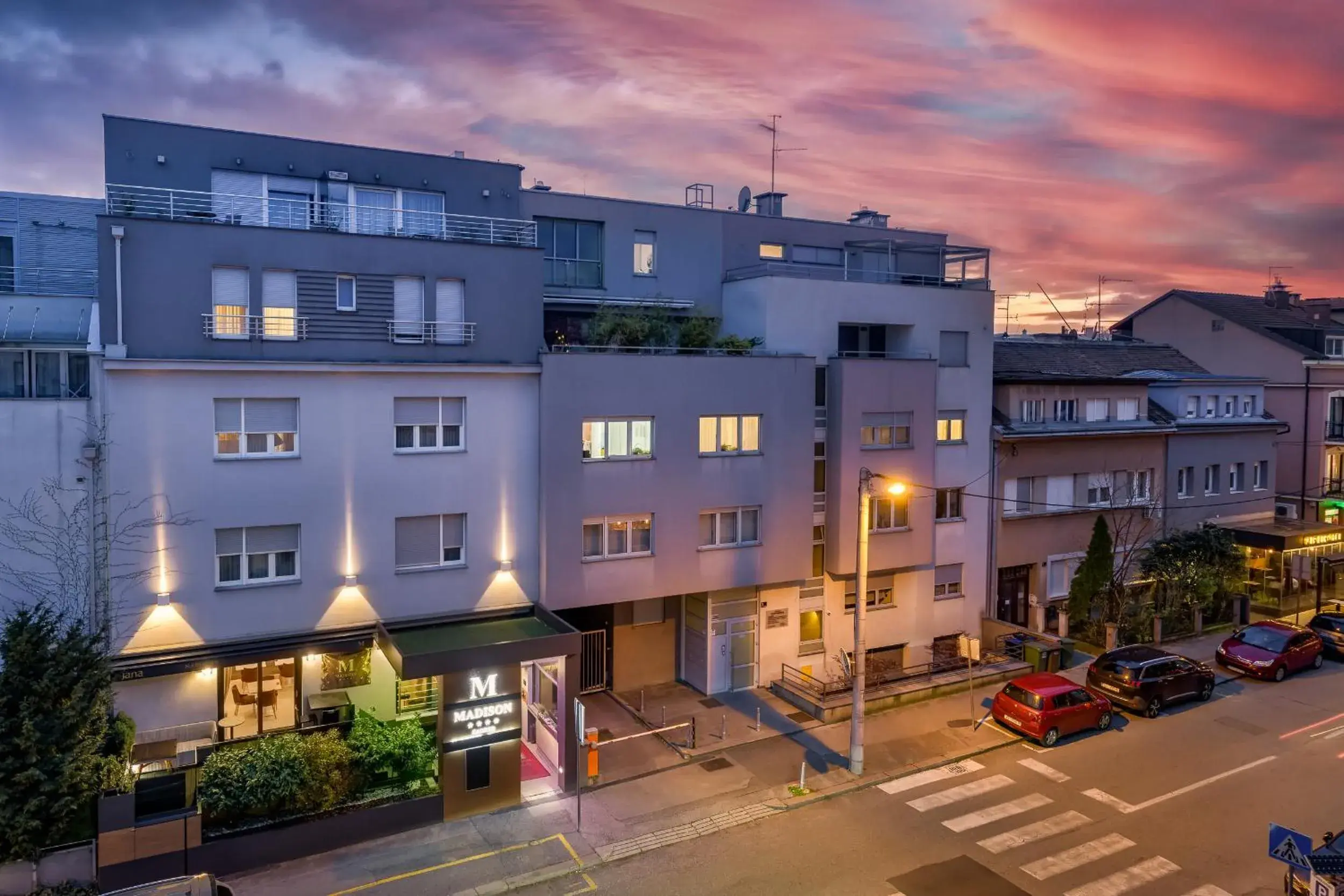 Madison Luxury Apartments & Rooms Madison Luxury Apartments & Rooms