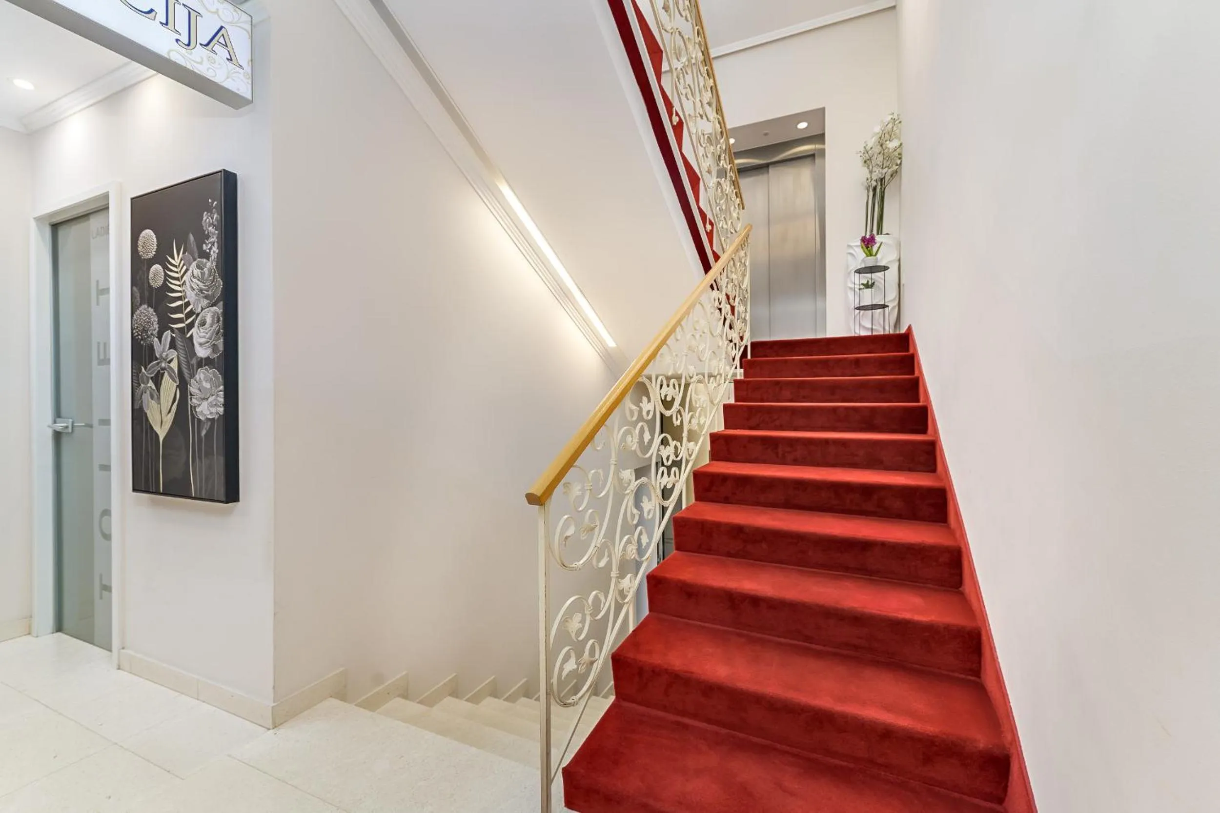 Decorative detail in Madison Luxury Apartments & Rooms