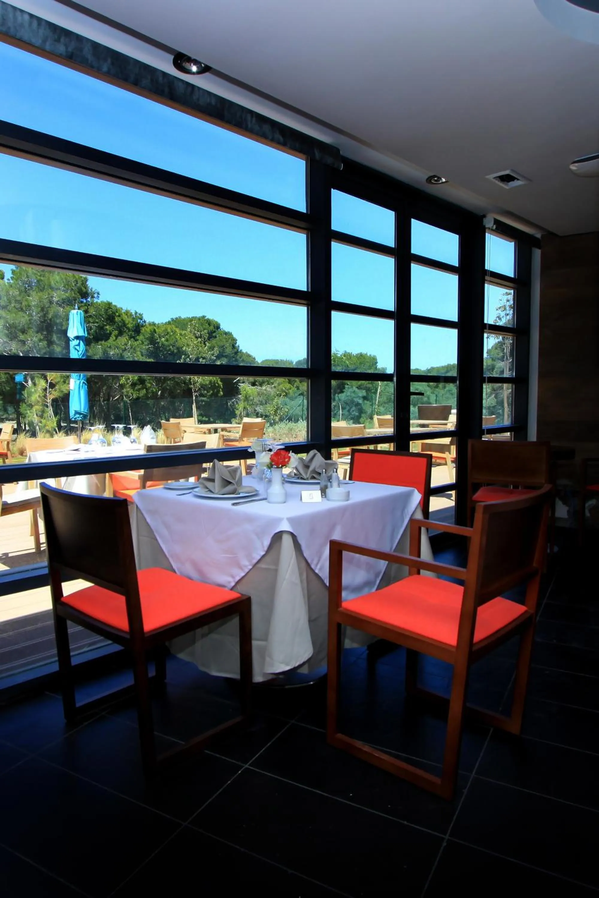 Restaurant/places to eat in Hôtel Souani ( Al Hoceima Bay)