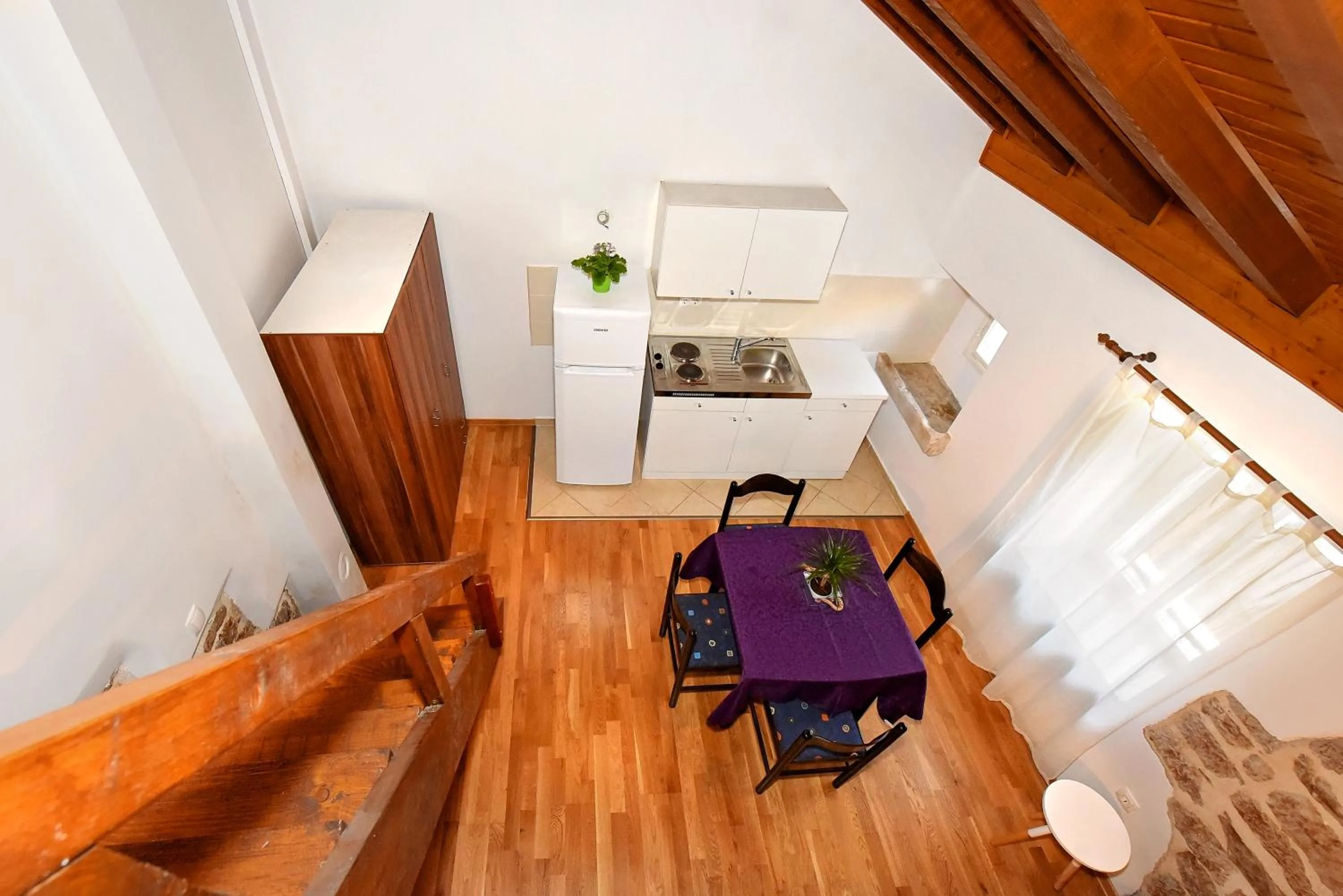 Apartments Loriana