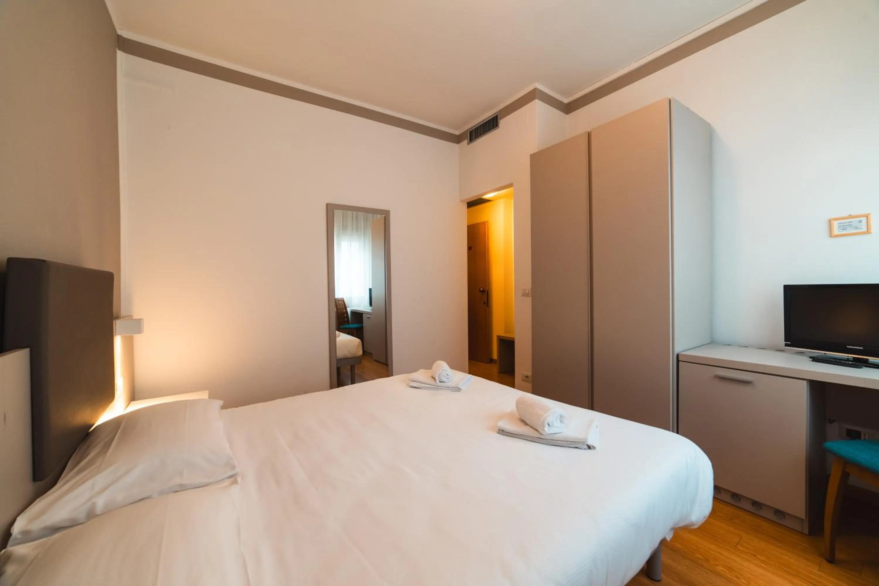 Bed in Hotel Del Corso