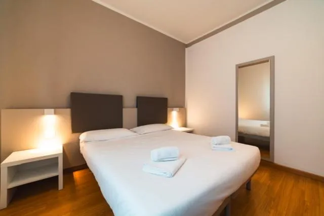 Bed in Hotel Del Corso