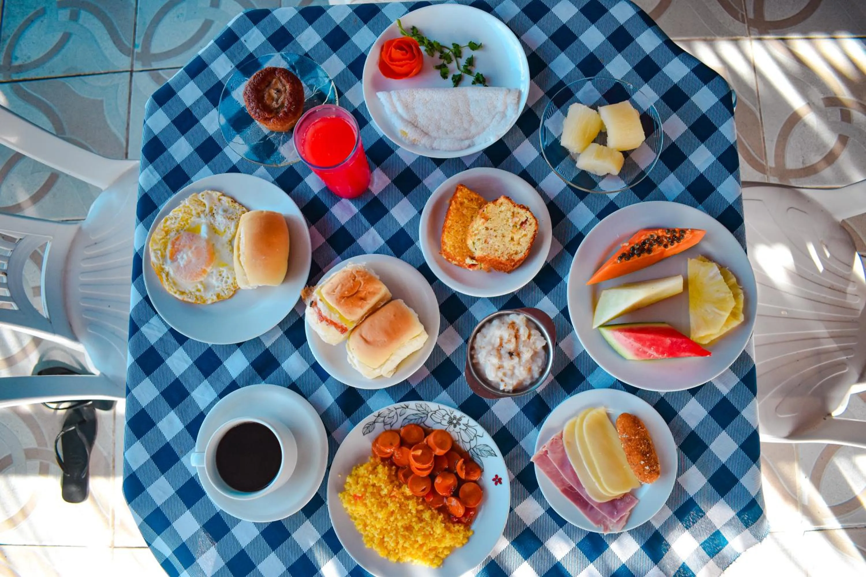 Breakfast in Pousada Casa Nui - Porto de Galinhas by Concavus