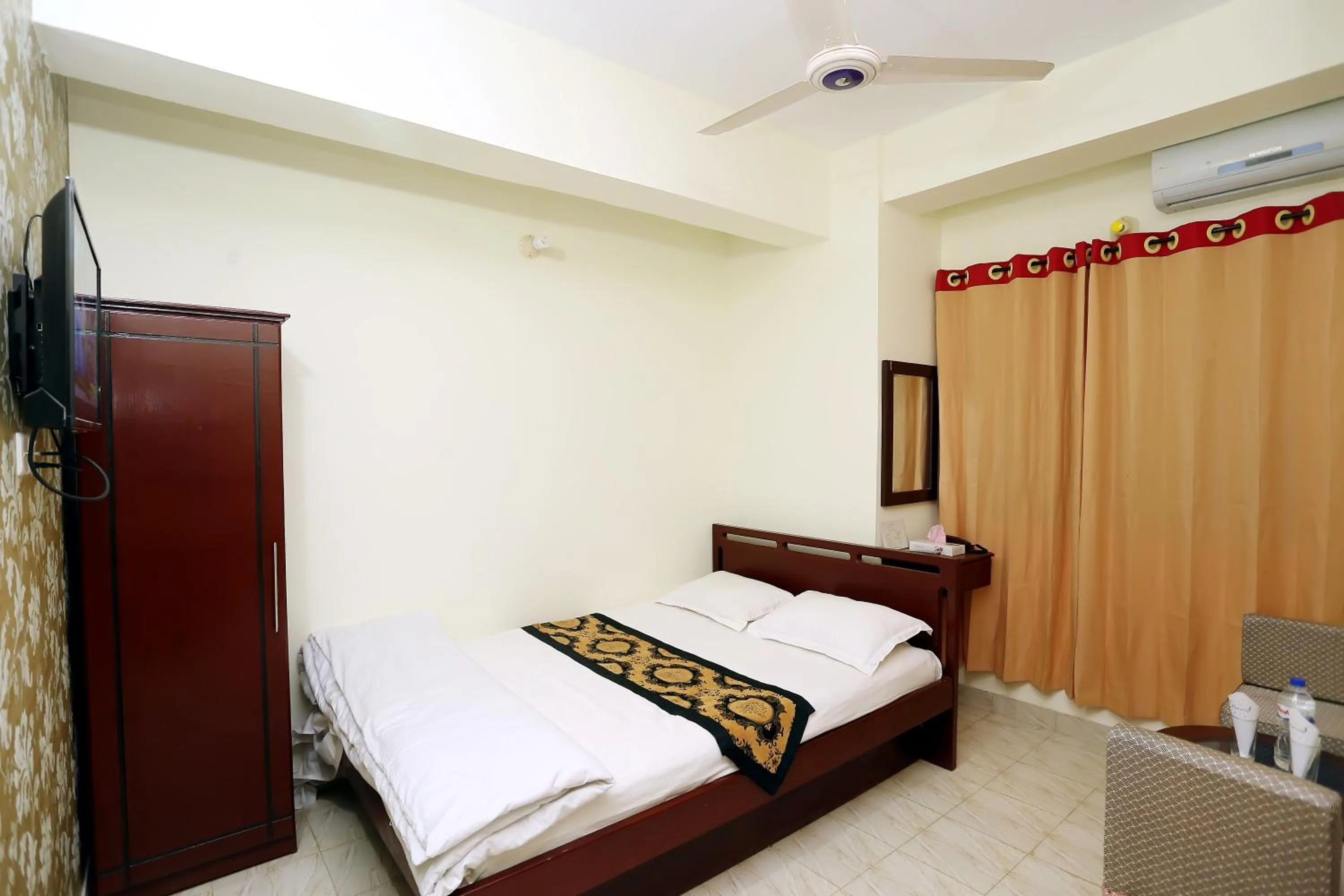 Bed in The Grand Hotel BD