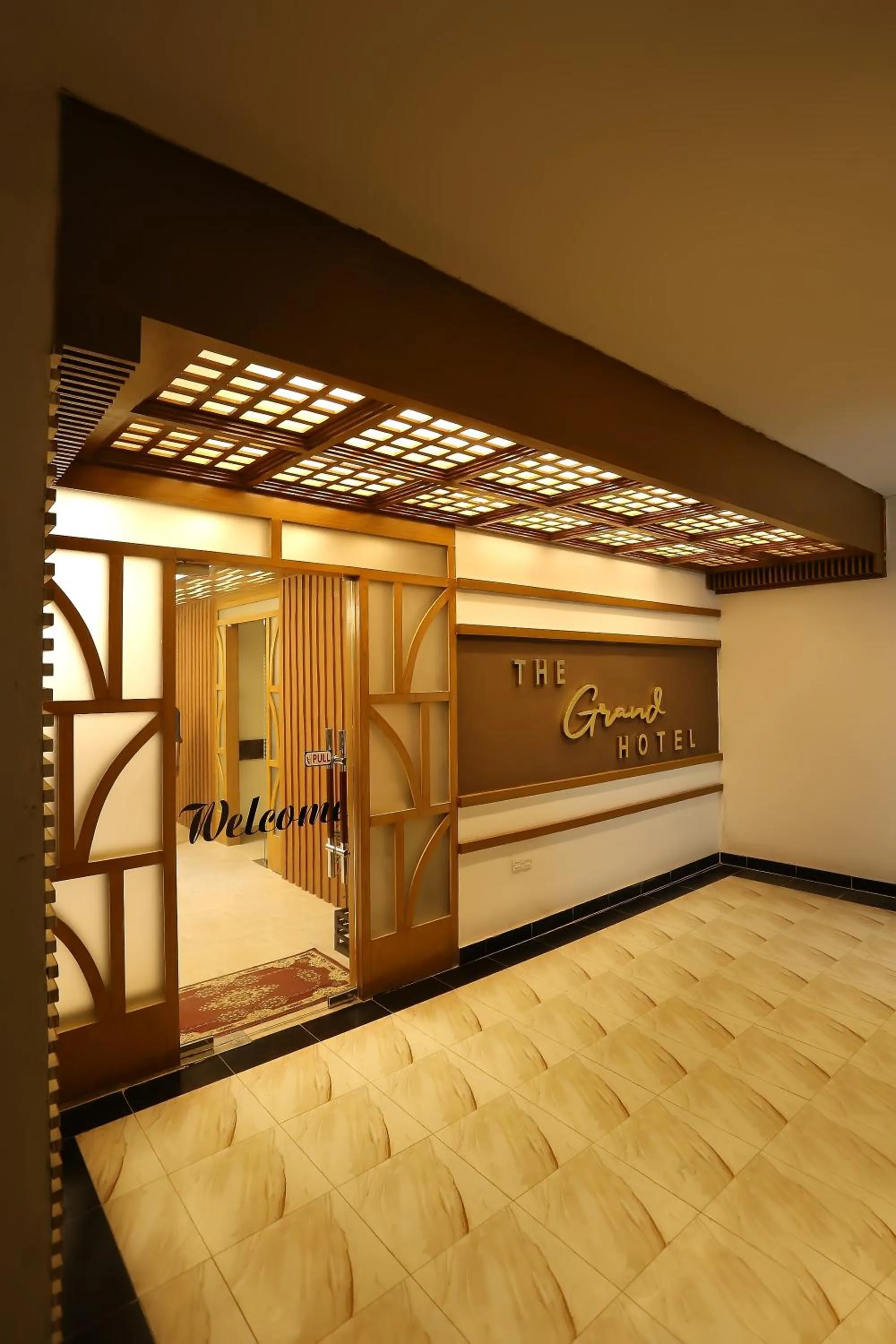 Facade/entrance, Bed in The Grand Hotel BD