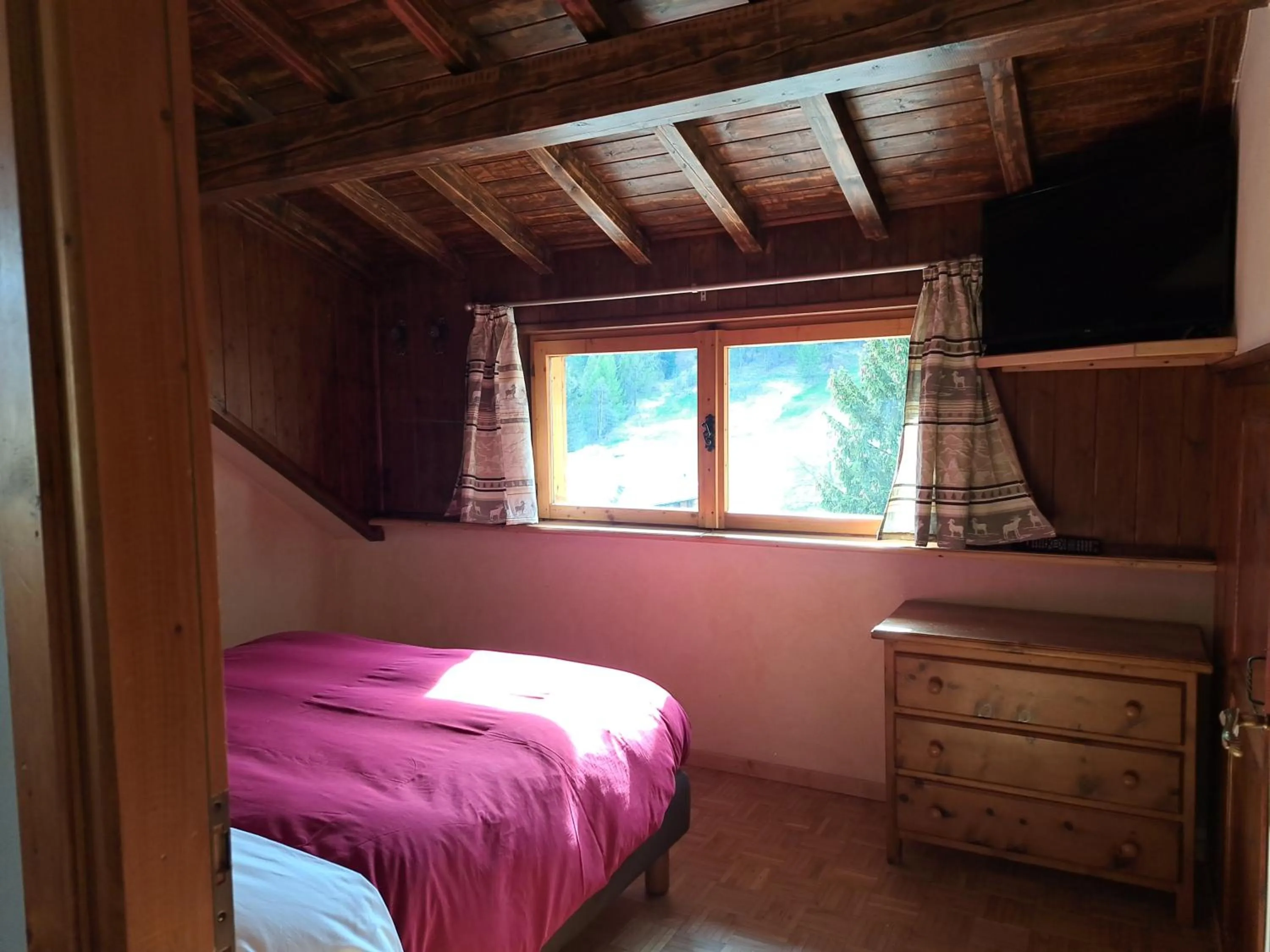 Bed in Residence Mirage