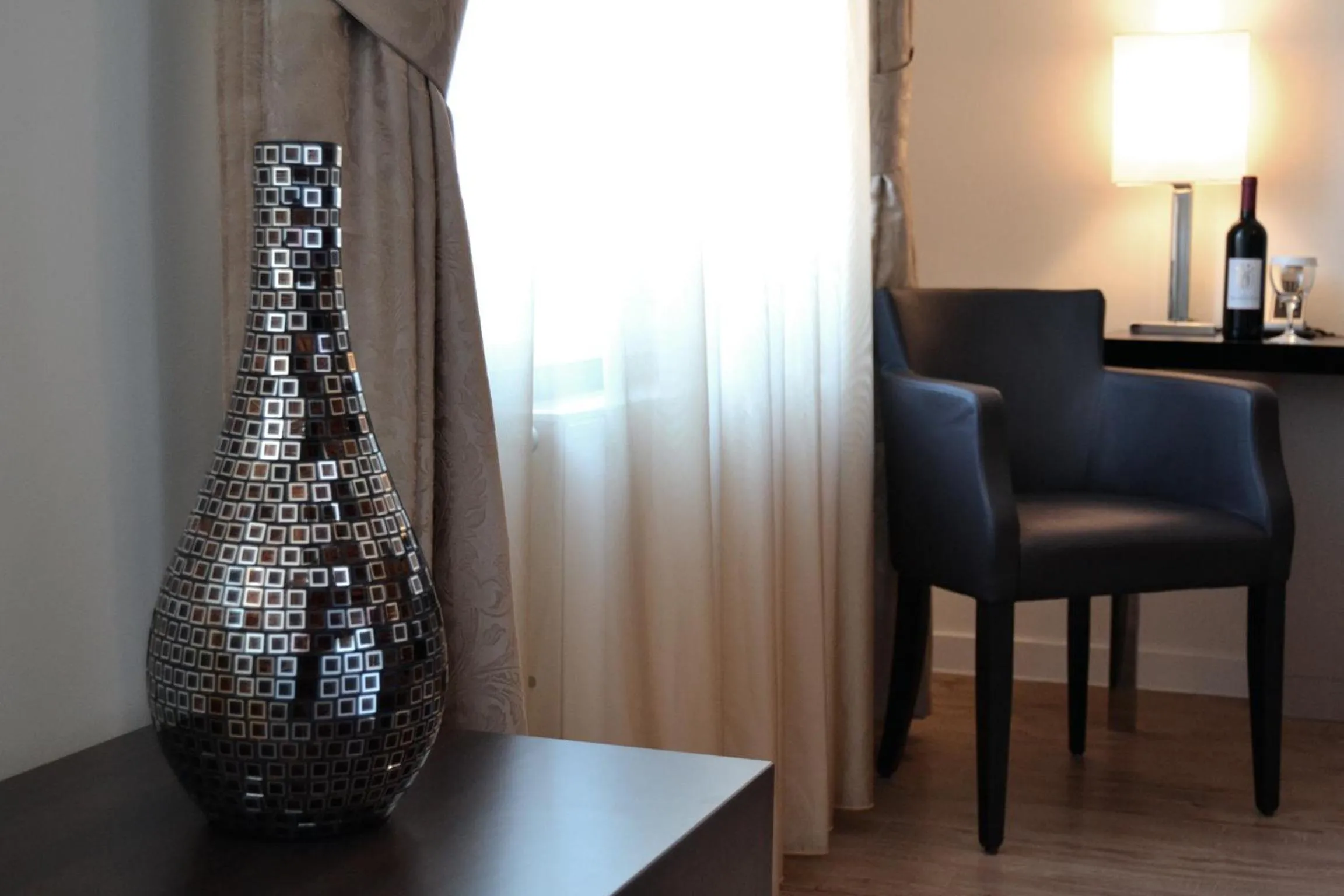 Seating Area in Hotel Vier Jahreszeiten Berlin City