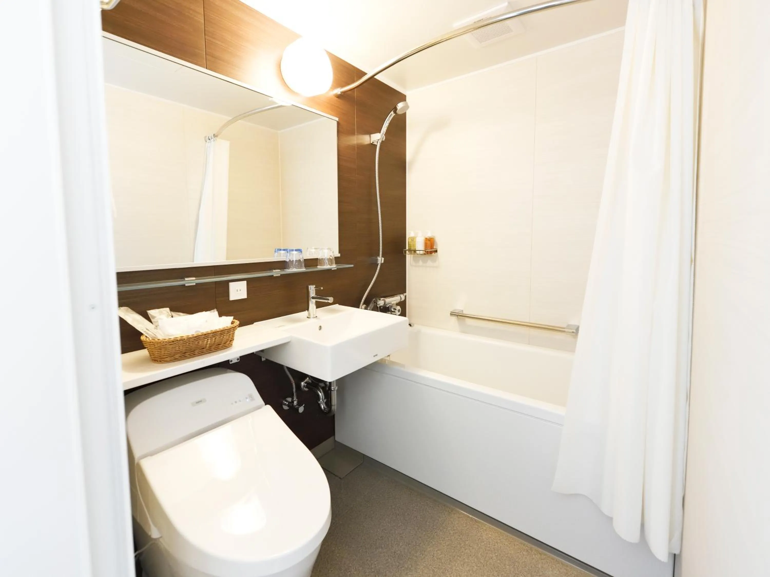 Bathroom in Wakoshi Tobu Hotel