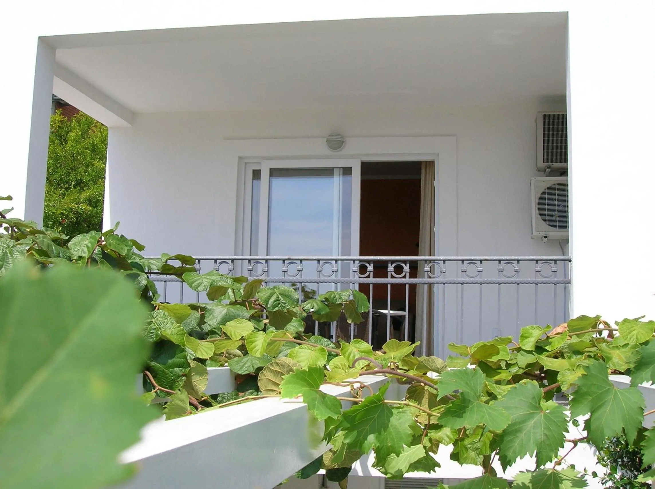 Property building in Villa Mila
