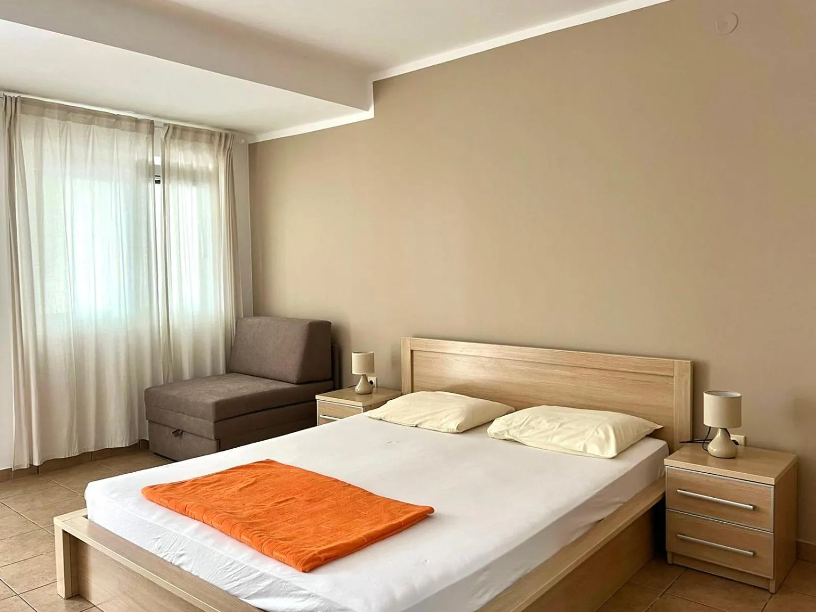 Living room, Bed in Villa Mila