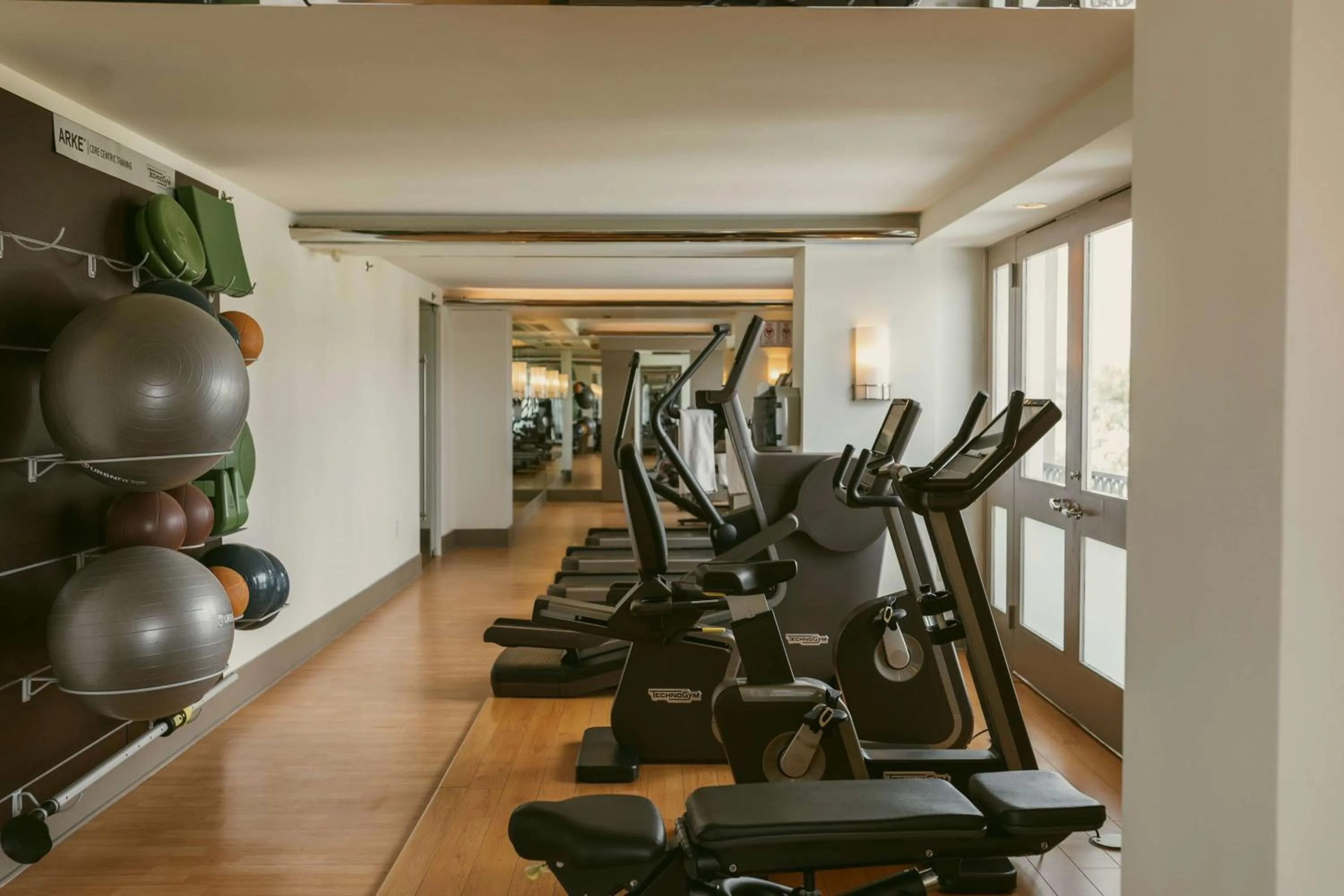 Fitness centre/facilities in L'Ermitage Beverly Hills