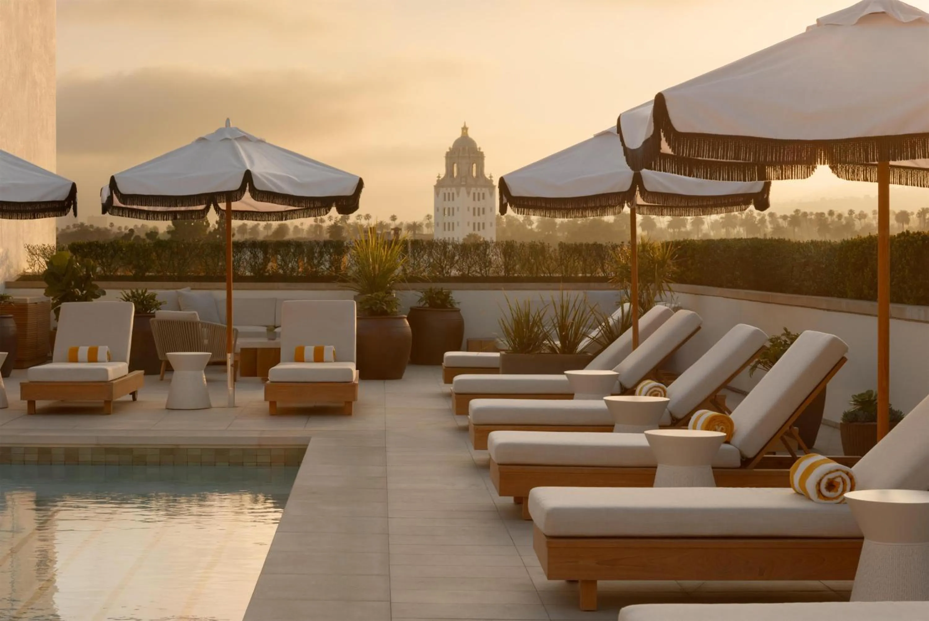 Pool view in L'Ermitage Beverly Hills